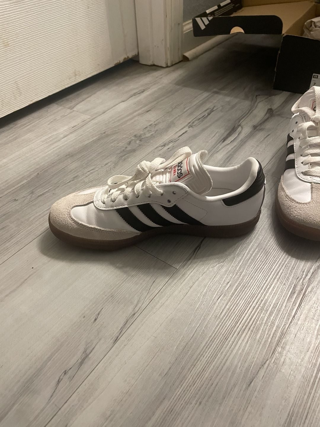 Adidas Samba OG Size 7 White Black Gum Leather Sneakers 3