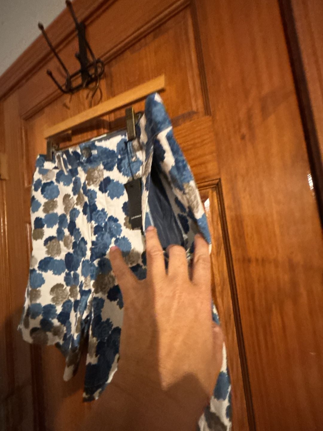 Club Monaco Baxter Short Size 33 Blue Floral Print Ribstop 6