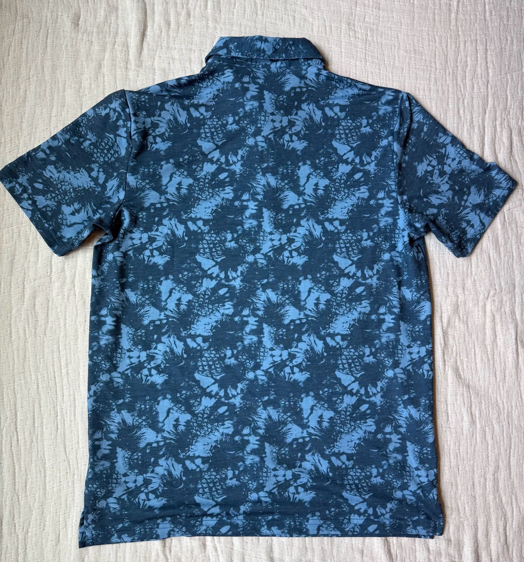 TravisMathew Blue Polo Shirt Size M 6