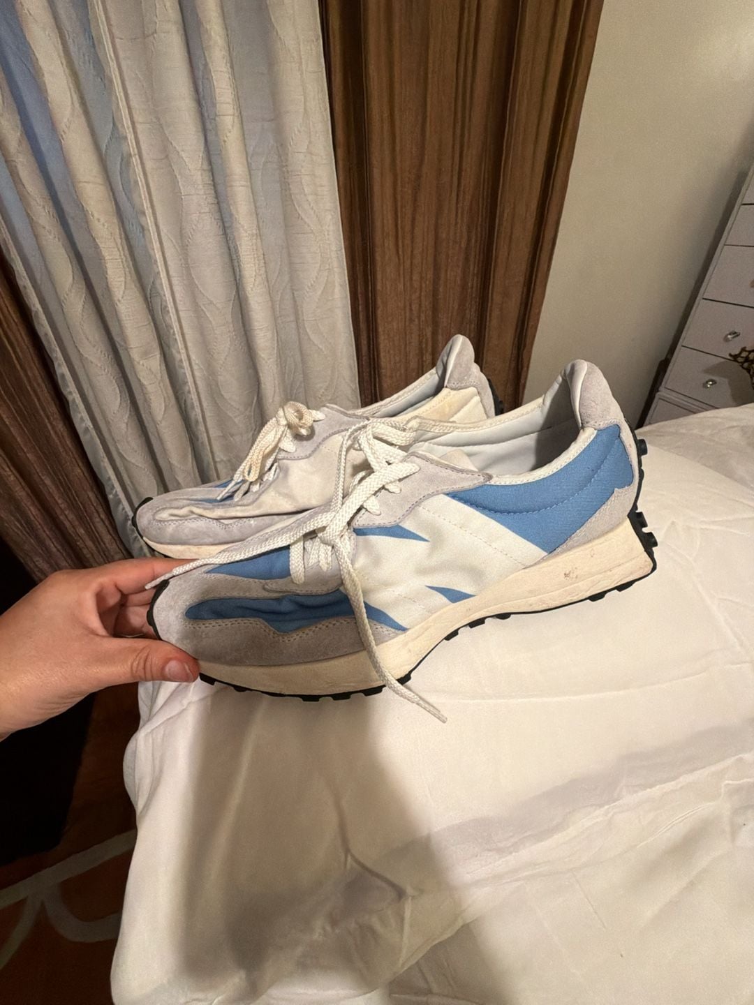 New Balance 327 White Stellar Blue Sneakers 4
