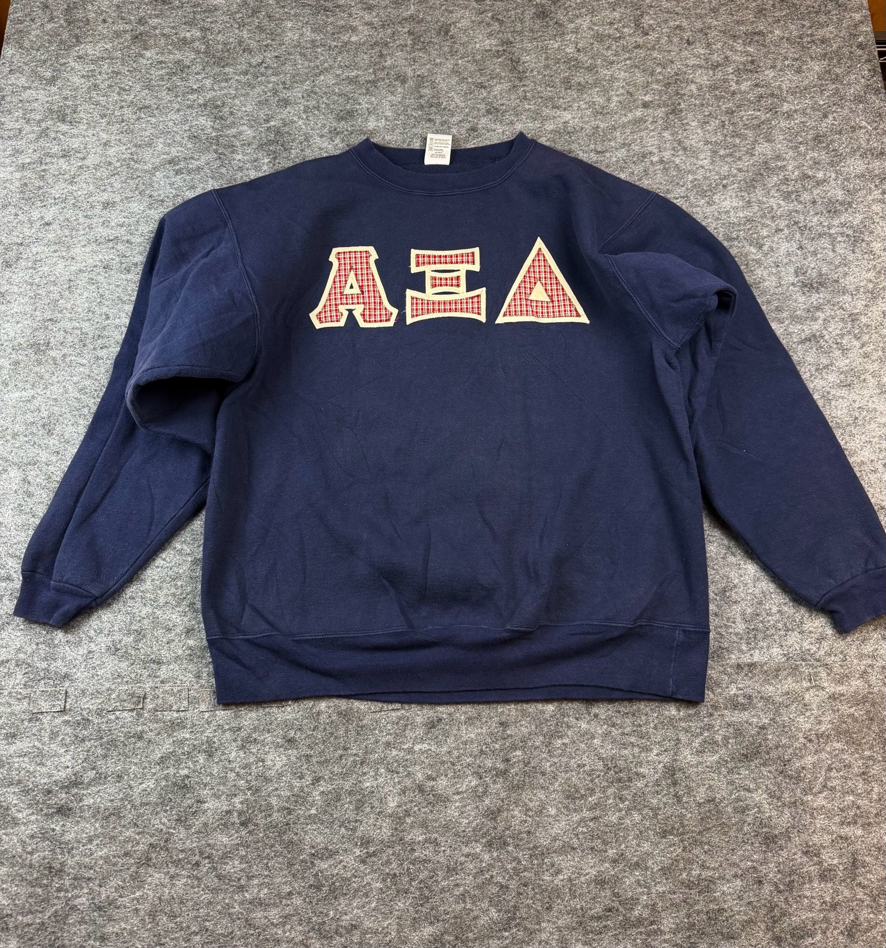 Cotton Deluxe Alpha Xi Delta Size XL Navy Plaid Applique Sweatshirt 10