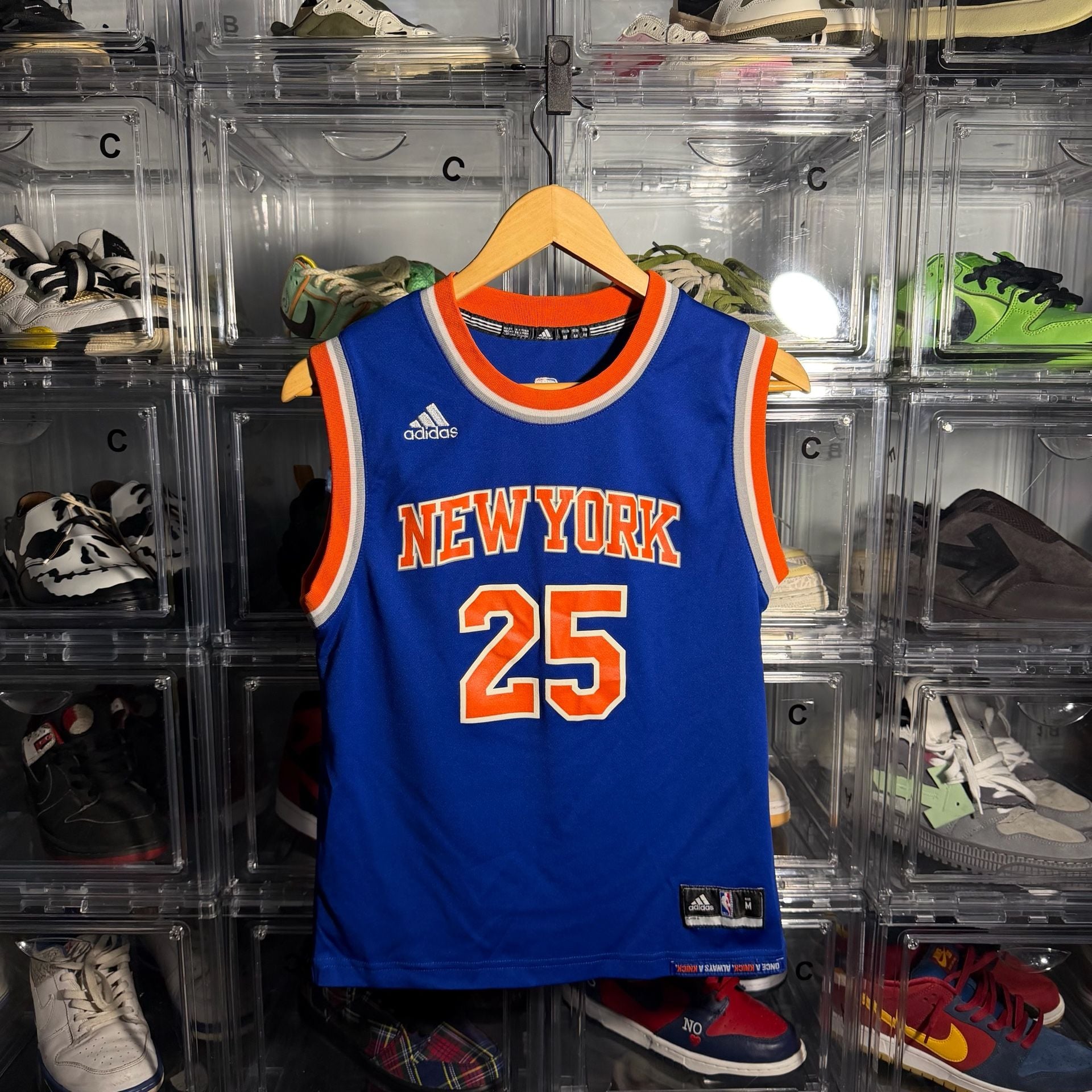 Adidas New York Knicks Derrick Rose 25 Basketball Jersey Size Medium 2