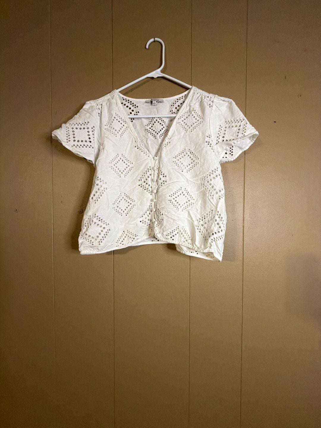 Madewell Eyelet Flutter-Sleeve Top Size L White Button Front Blouse 2