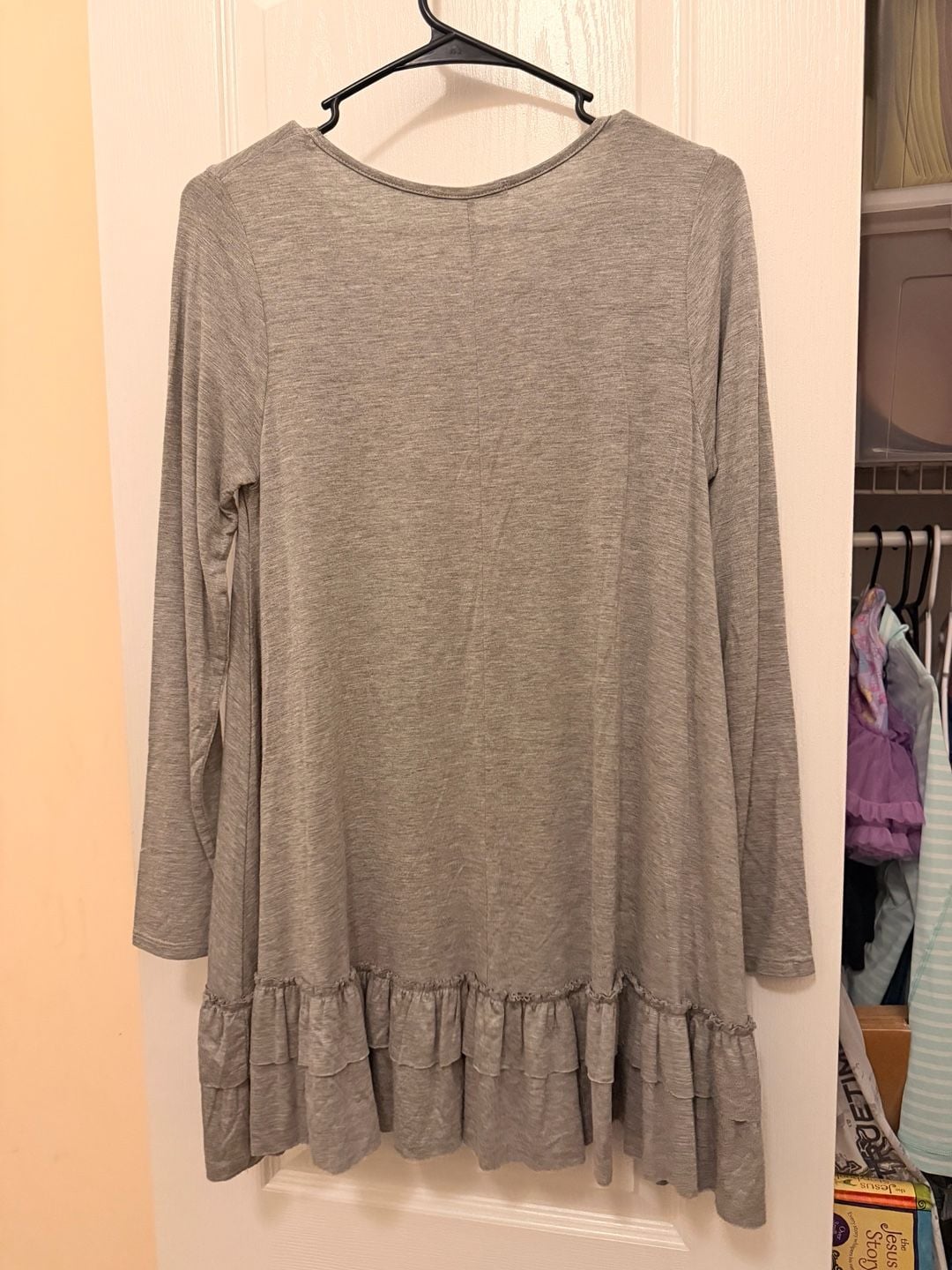 Easel Ruffle Hem Tunic Long Sleeve Top Gray 3