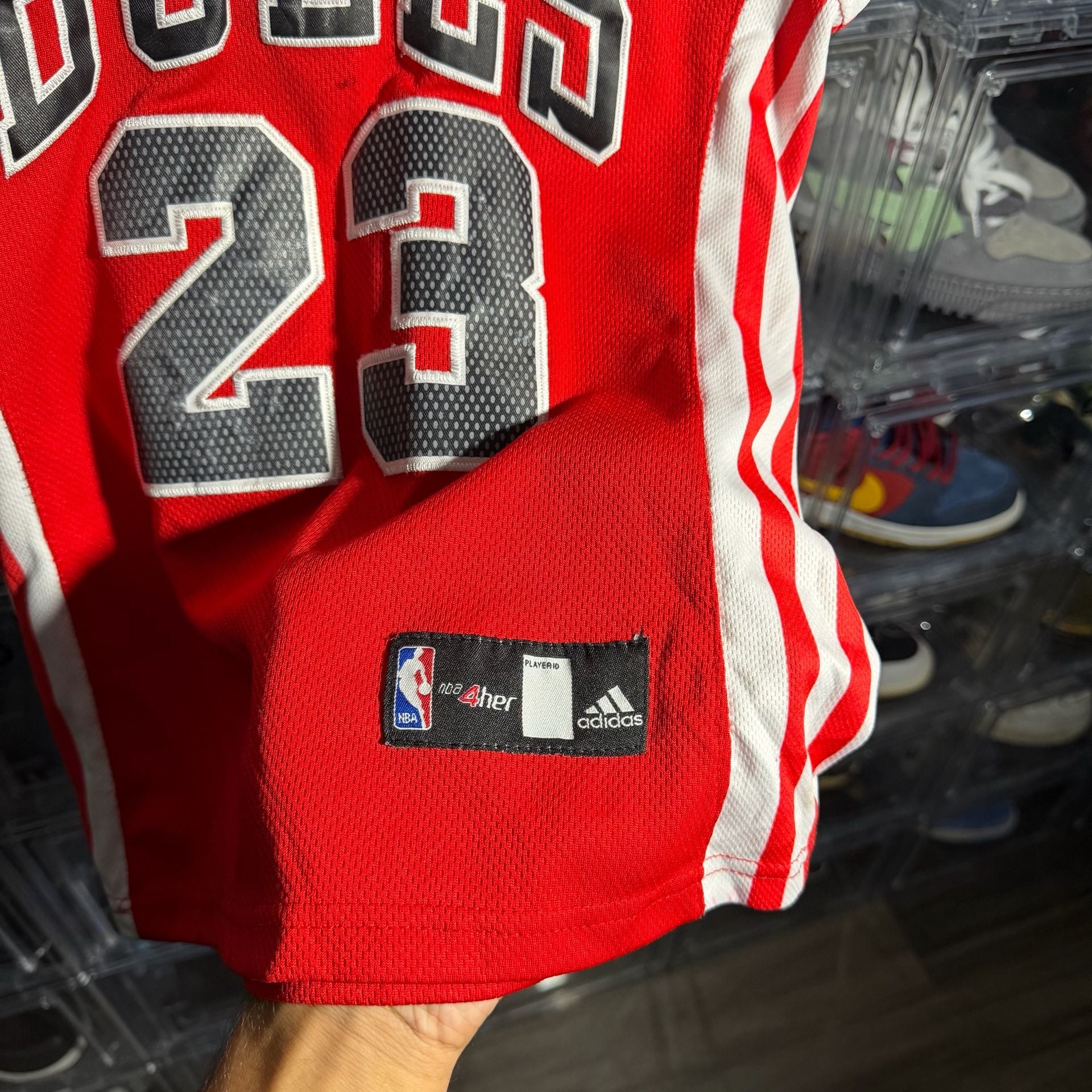 Adidas Chicago Bulls Michael Jordan 23 Jersey Size S NBA 4Her 4
