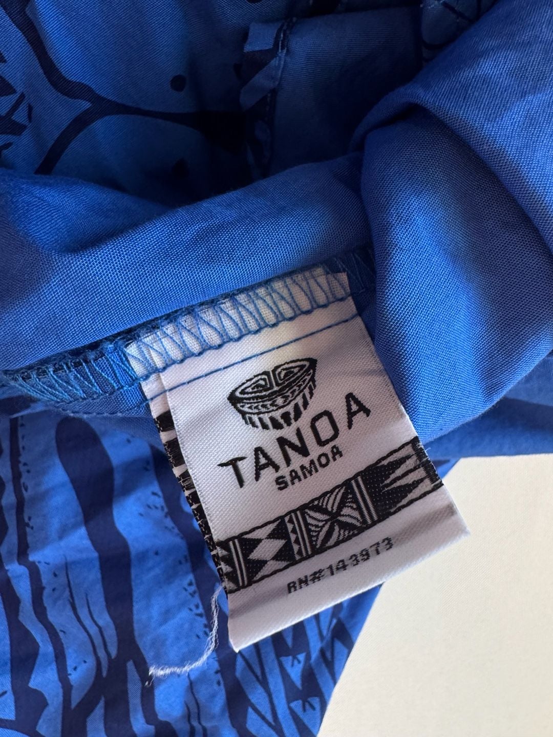 Tanoa Samoa Blue Polynesian Tribal Tropical Aloha Shirt Men’s Size L NWT 8