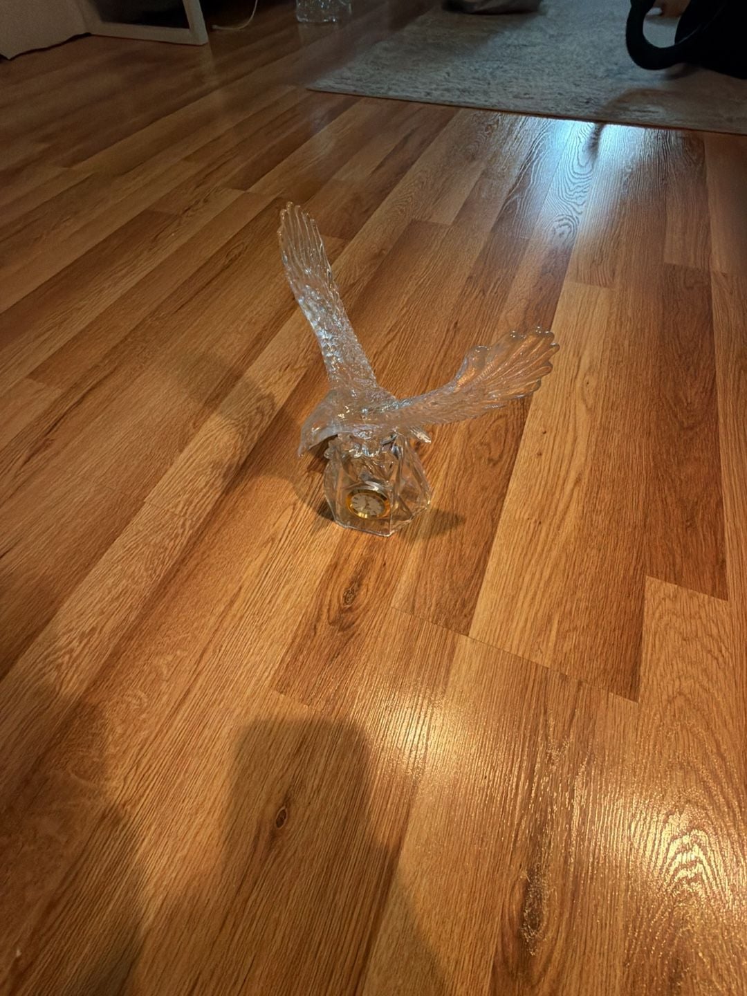 Royal Crystal Rock RCR Lead Crystal Eagle Figurine with Inset Clock 1