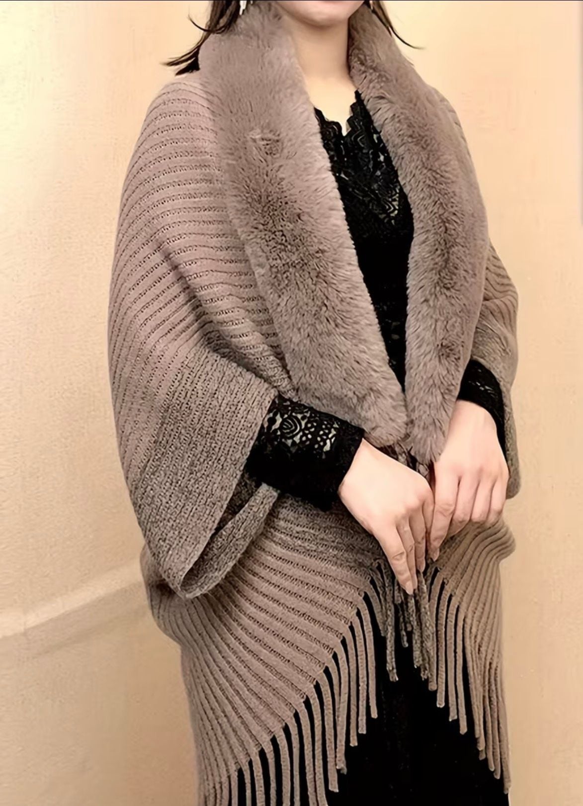 Women Faux Fur Collar Knit Cape Shawl Fringe Cardigan Sweater 1