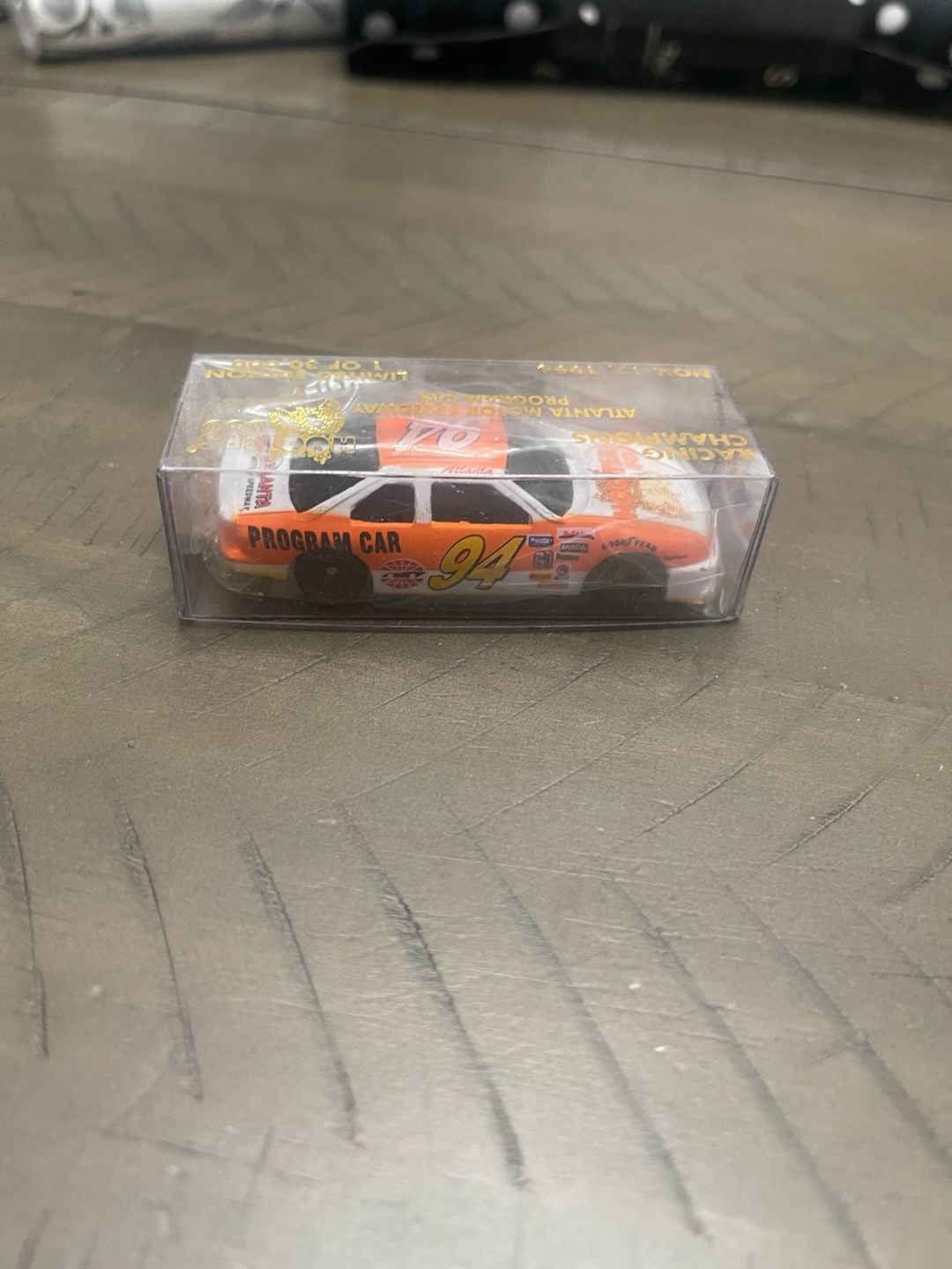 Racing Champions Hooters 500 Atlanta Motor Speedway Program Car Diecast 7