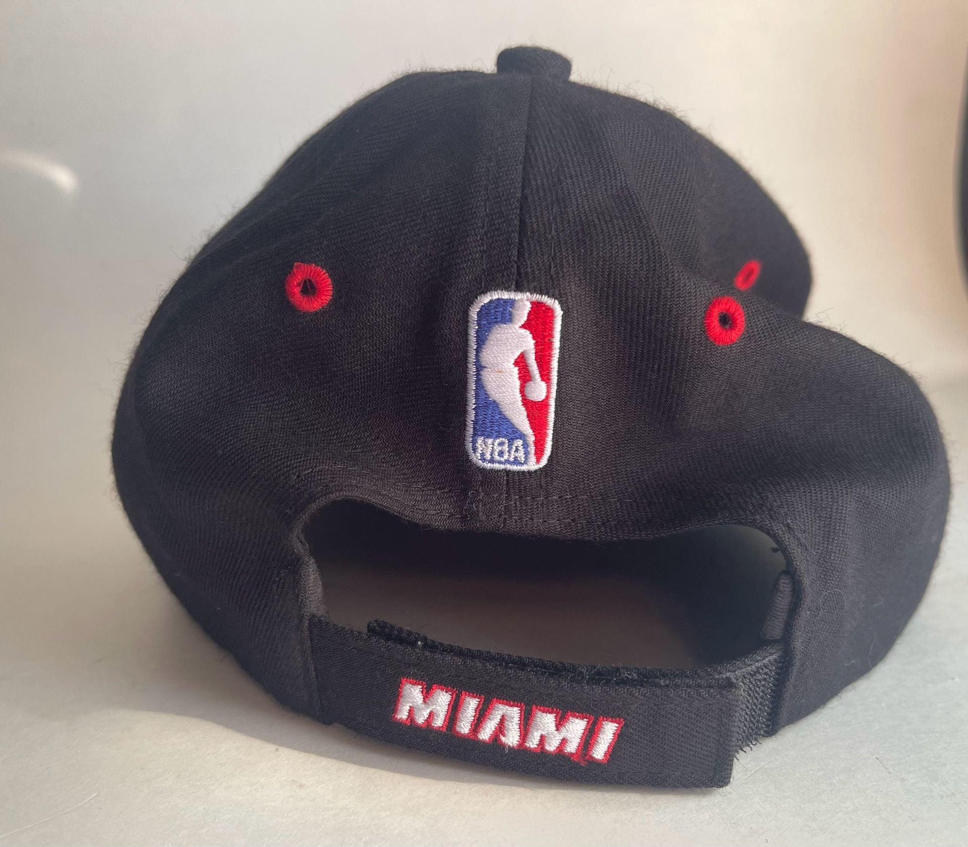Miami Heat Reebok Select Series Vintage Strapback Cap Hat 6