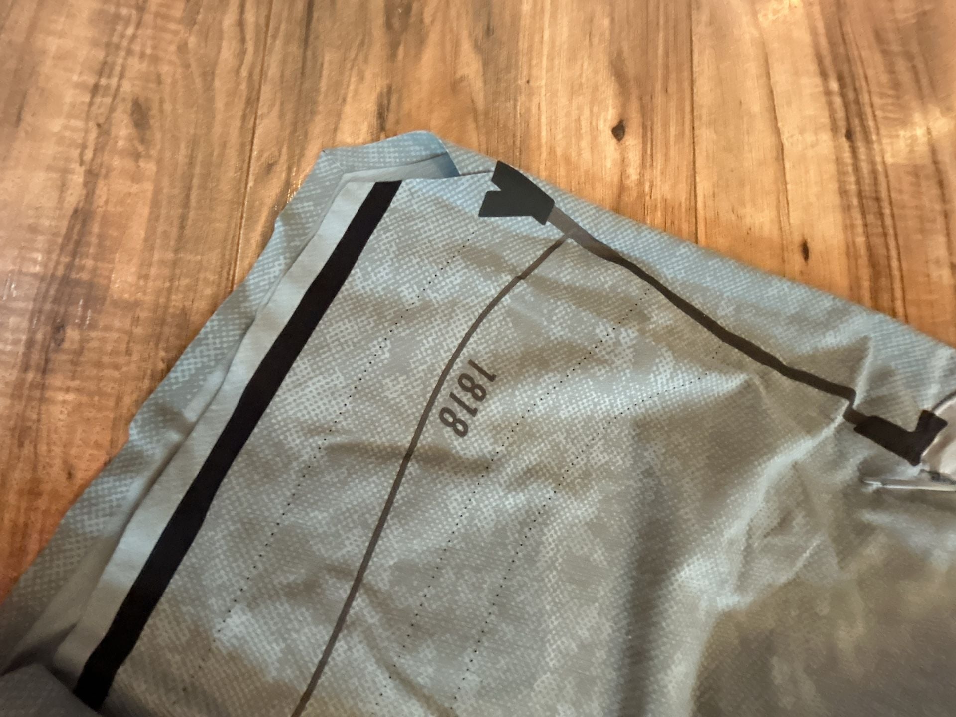 Lululemon Athletic Shorts Size M Gray 3