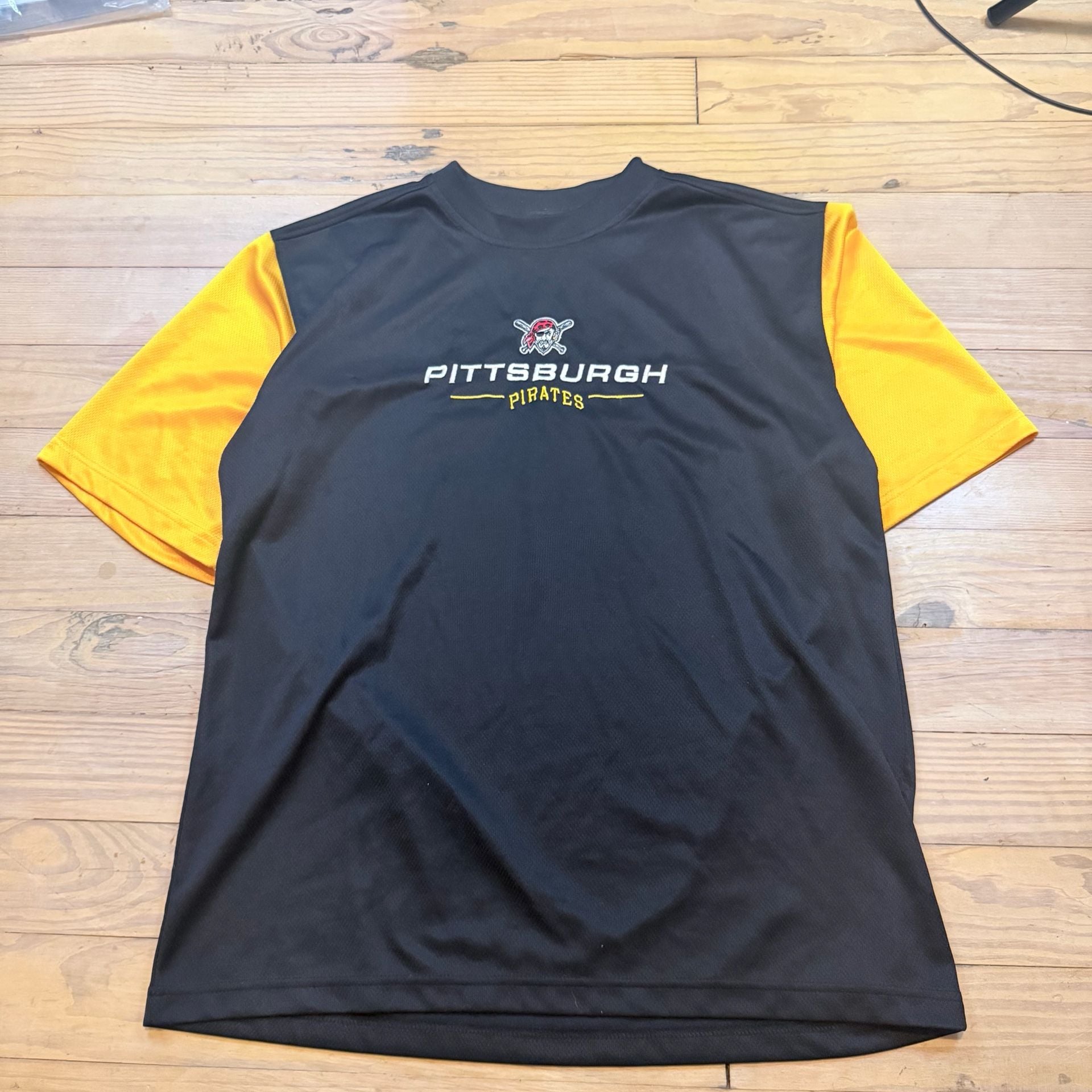Pittsburgh Pirates T-Shirt Black Yellow Short Sleeve Athletic 5