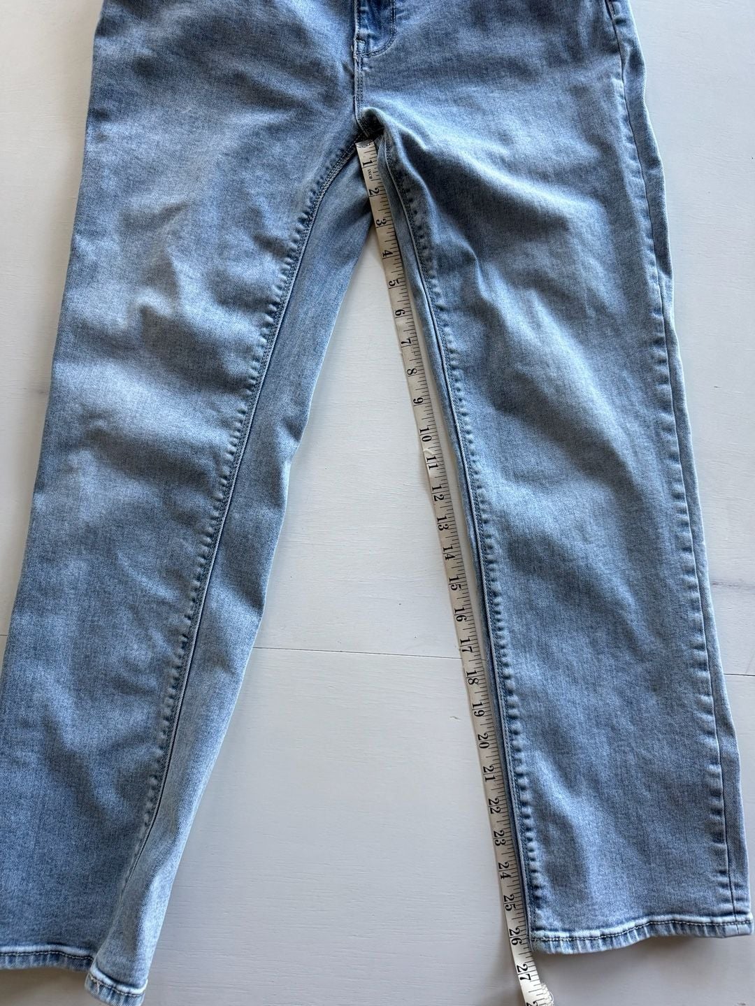 Hudson Jeans Flap Pocket Blue Light Wash Jeans size 8 12