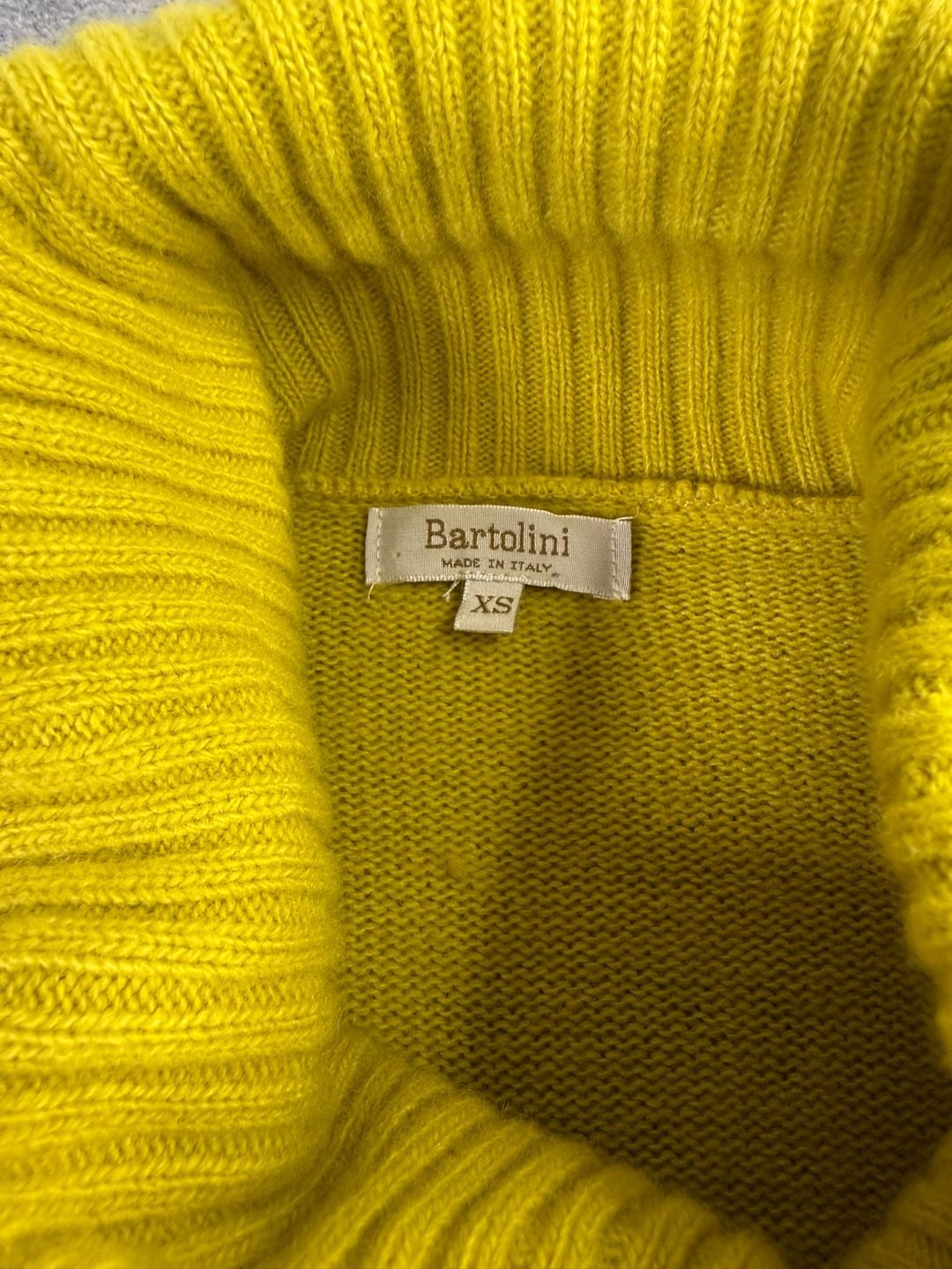 Bartolini Turtleneck Sweater Size XS Yellow Wool Cashmere Blend 3