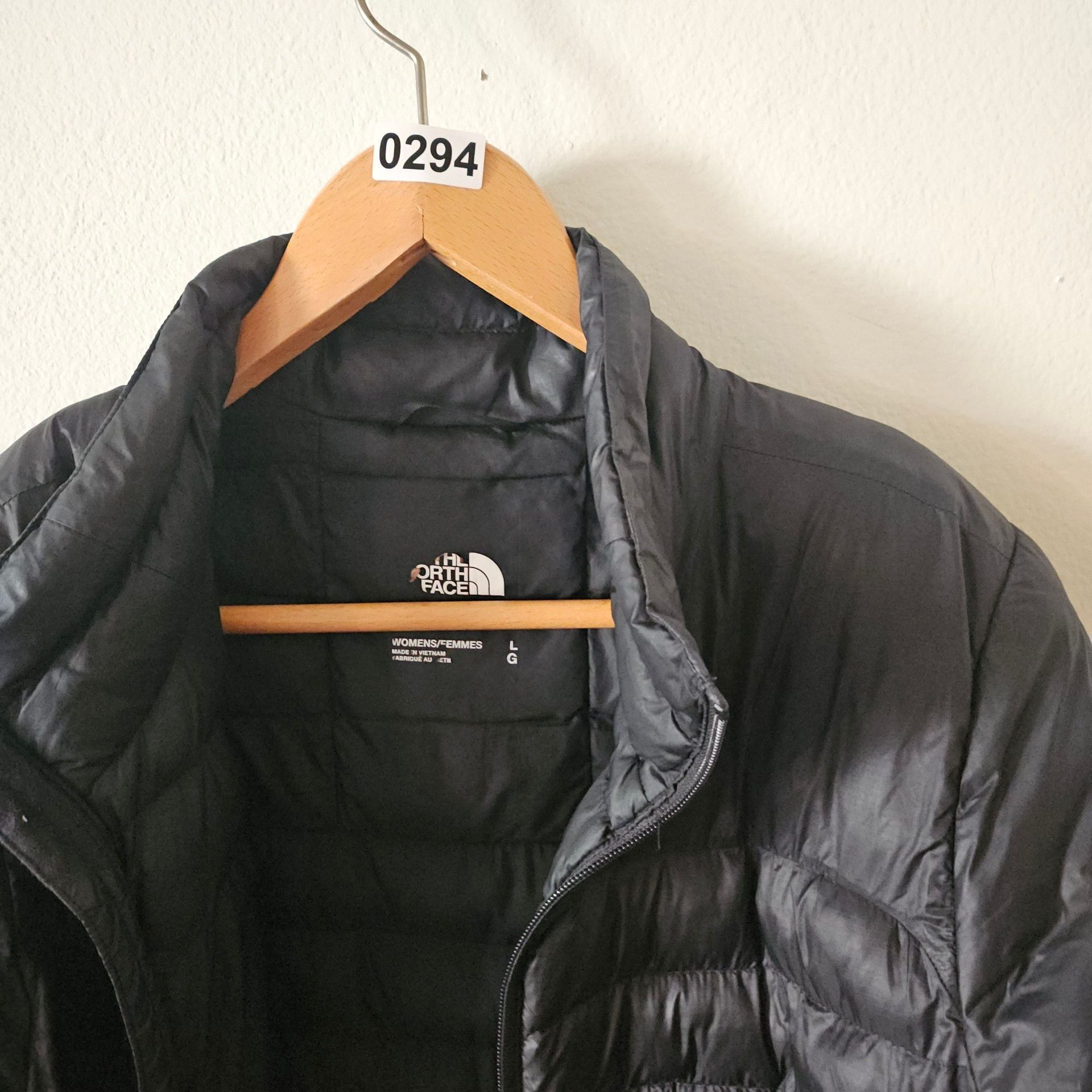 The North Face Black Puffer Jacket 294 4