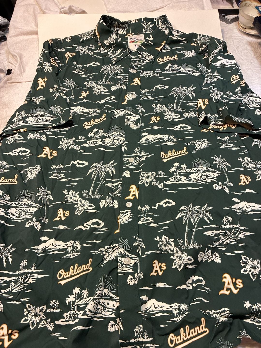 Reyn Spooner Oakland Athletics Kekai Performance Shirt Size 3XL 2