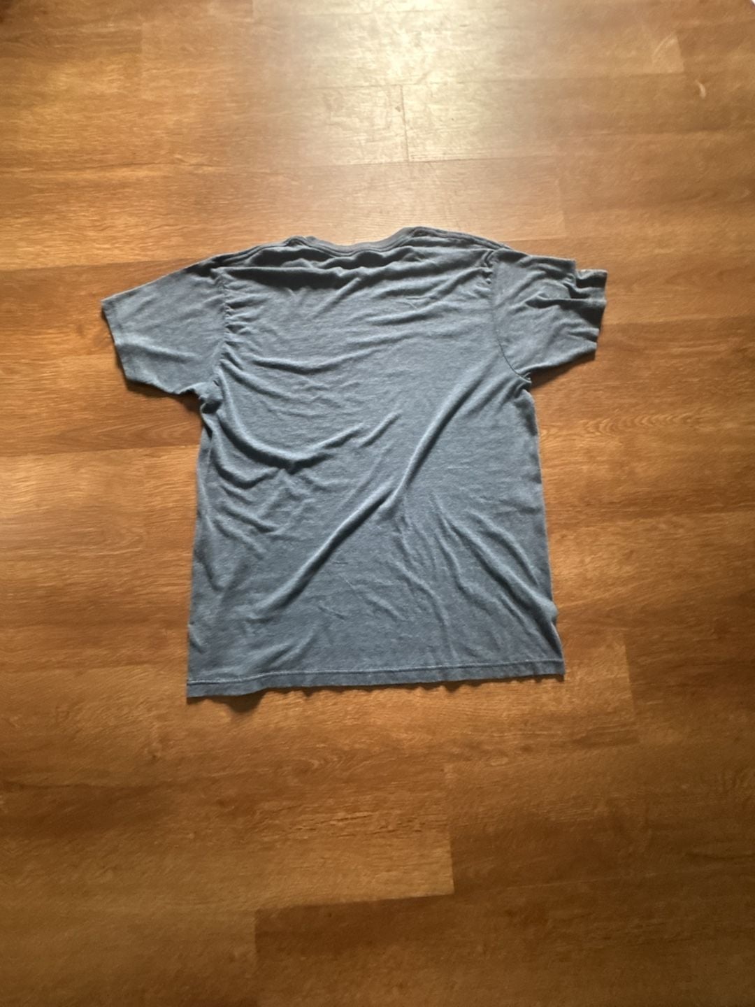 Helix Skull Cross Graphic T-Shirt Size M Blue Y2K Grunge 3