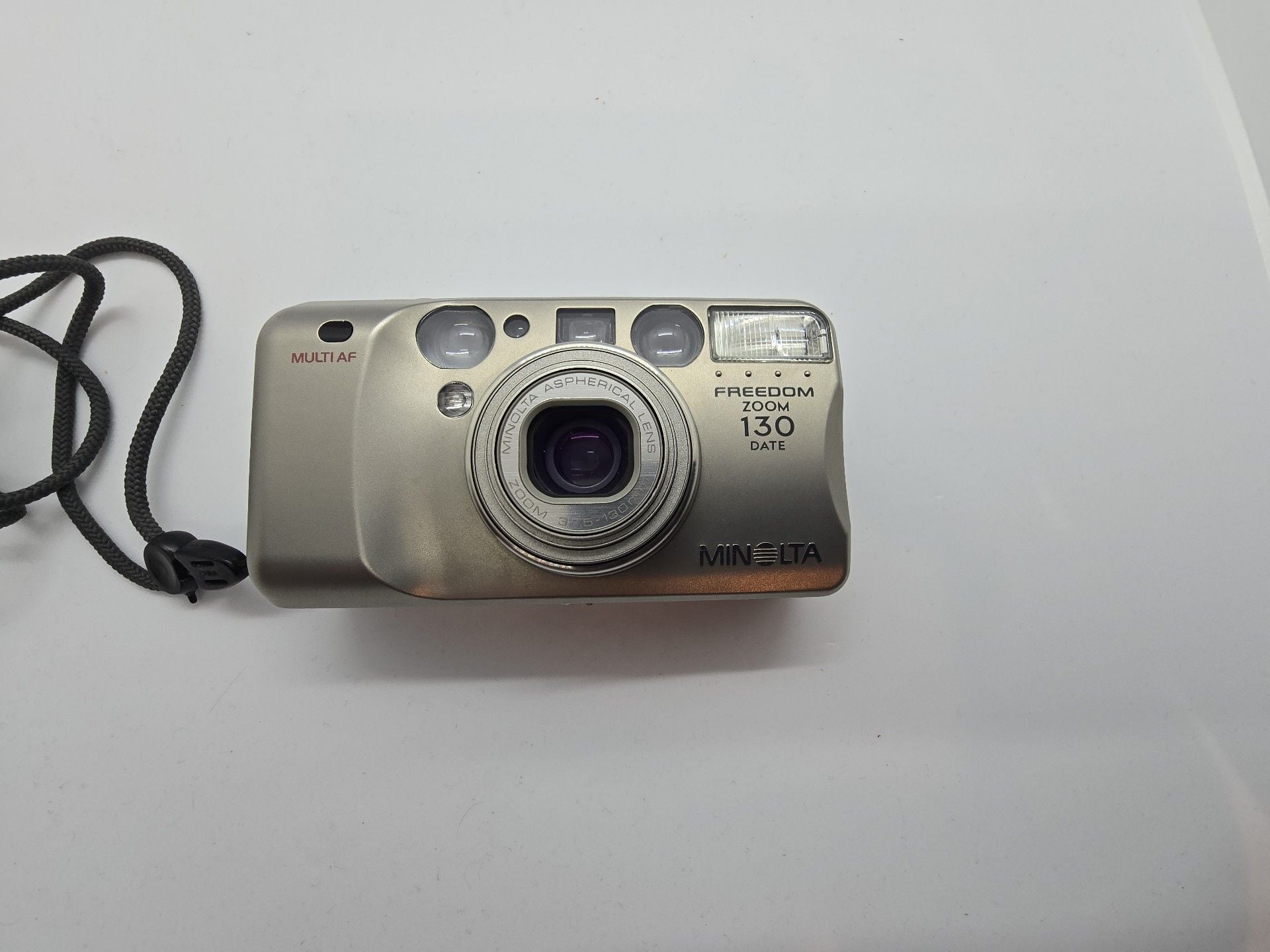 Minolta Freedom Zoom 130 Date 35mm Film Camera 2