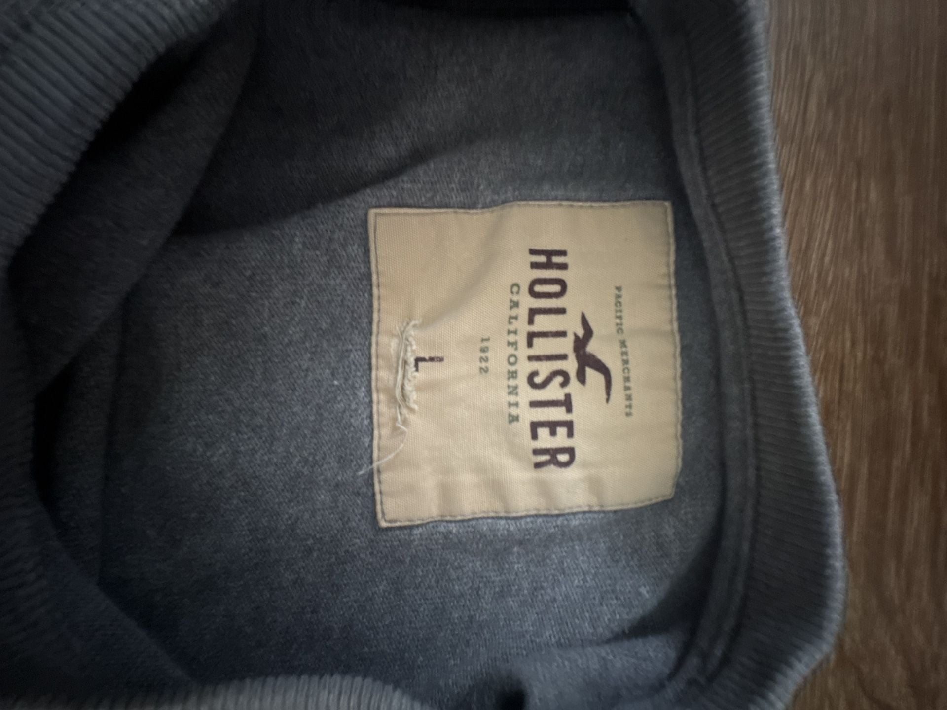 Hollister Long Sleeve Thermal Shirt Size L Gray Crew Neck Embroidered Logo 3