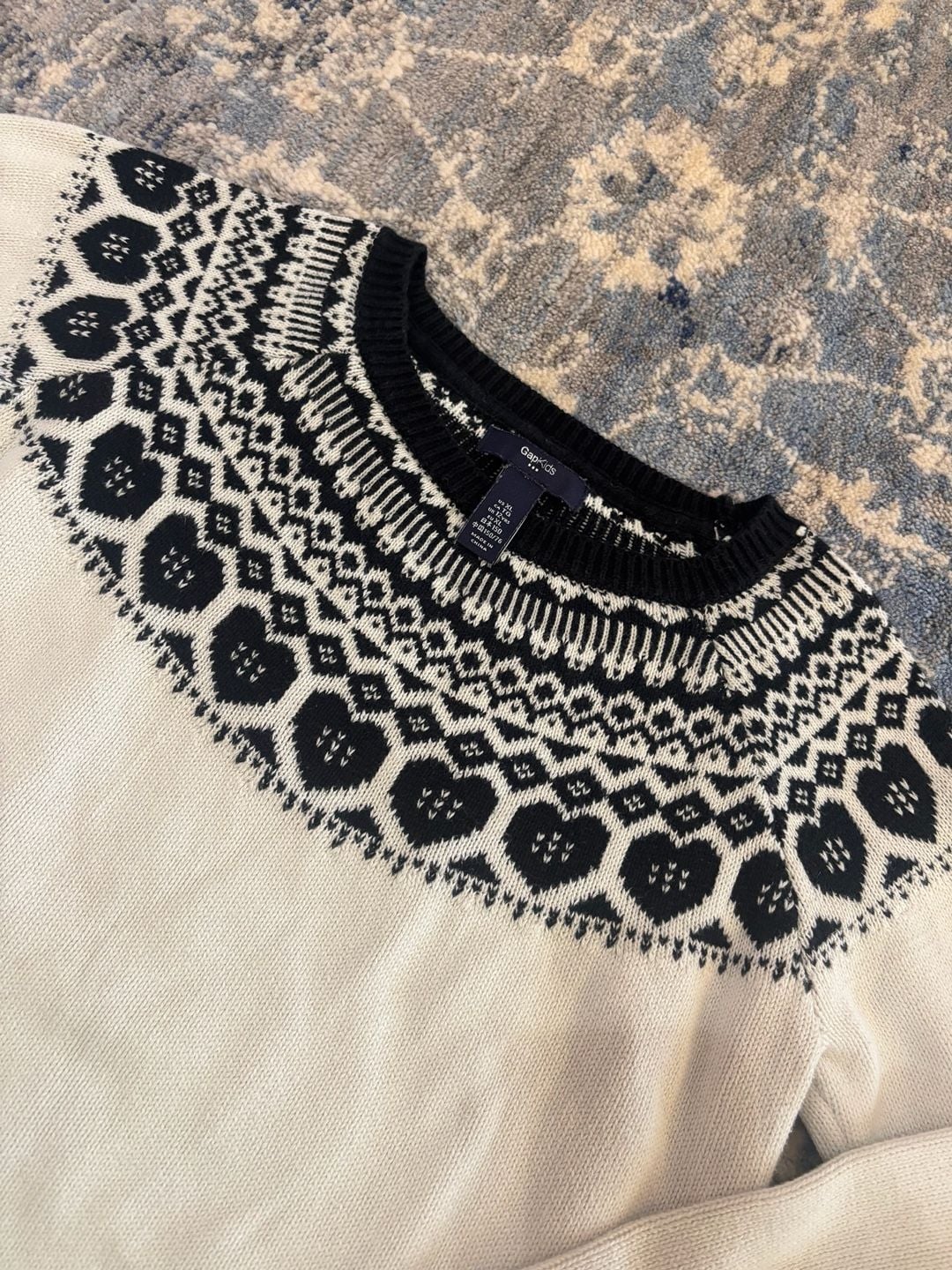 GapKids Sweater Size XL White Black Fair Isle Heart Pattern Crewneck 6