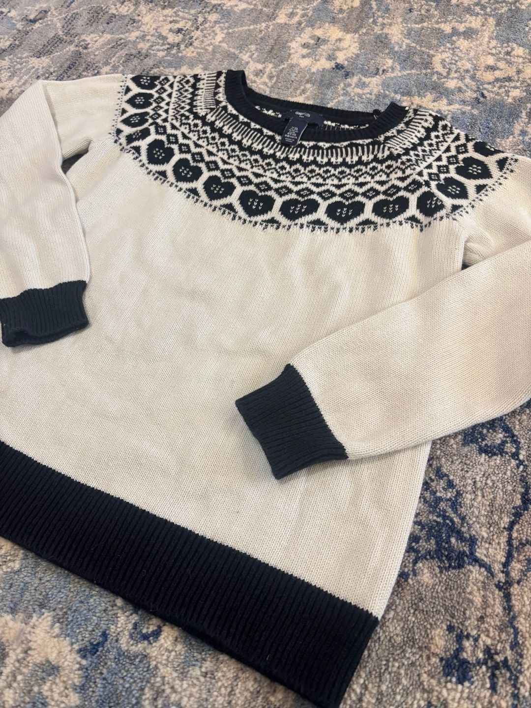 GapKids Sweater Size XL White Black Fair Isle Heart Pattern Crewneck 7