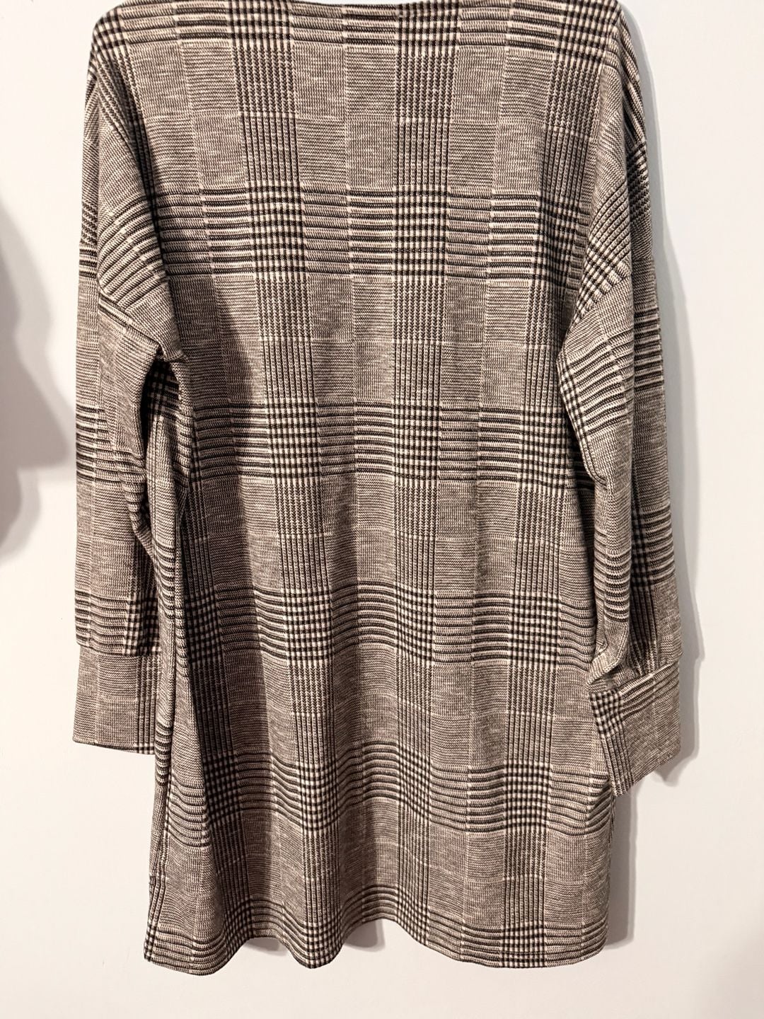 Charlie Paige Tunic Top Black White Houndstooth Plaid Long Sleeve 2