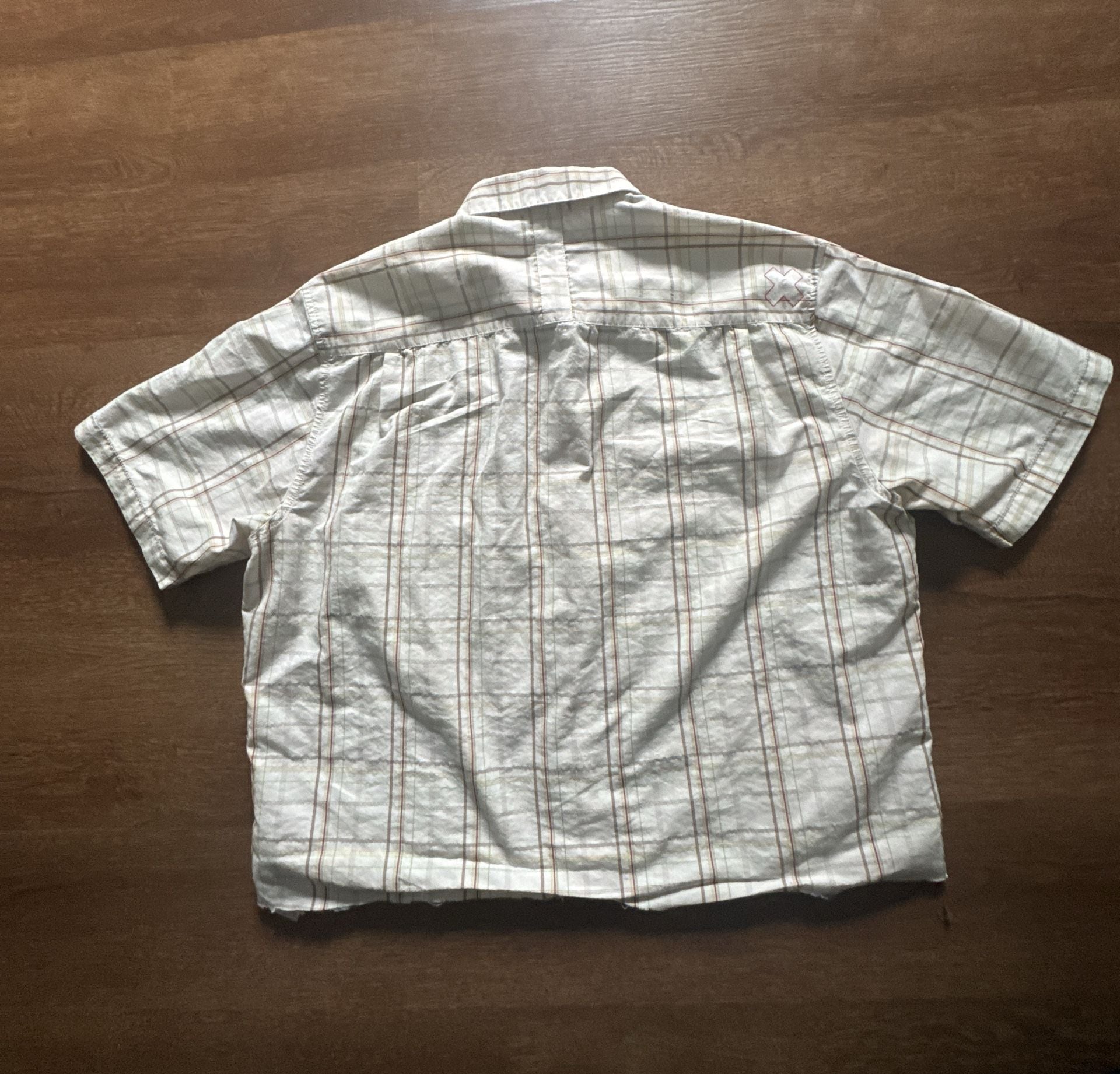 Quicksilver cropped revolutions button up 4