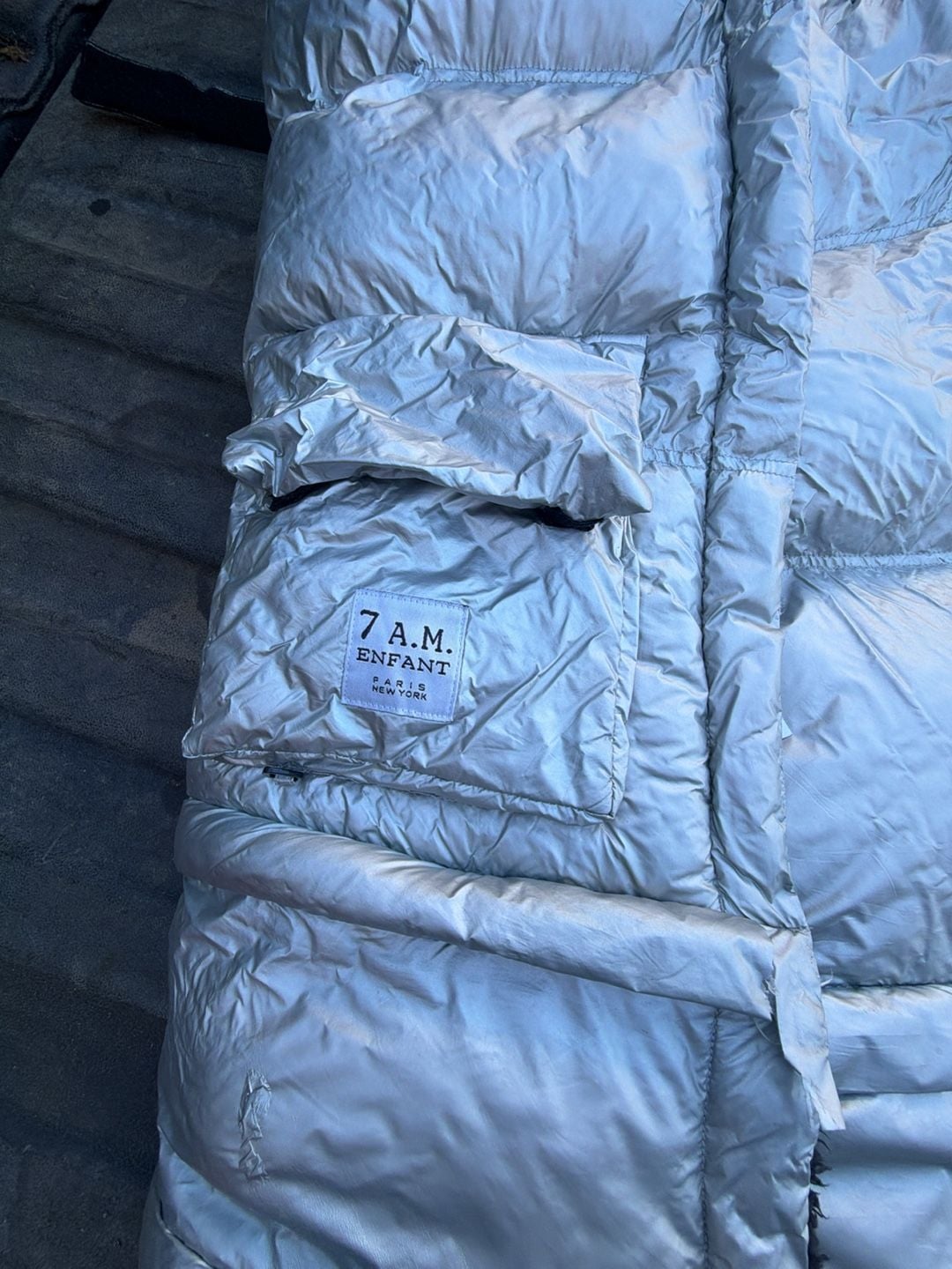 7 A.M. Enfant Stroller Footmuff Silver Metallic Puffer Fleece Lining 3