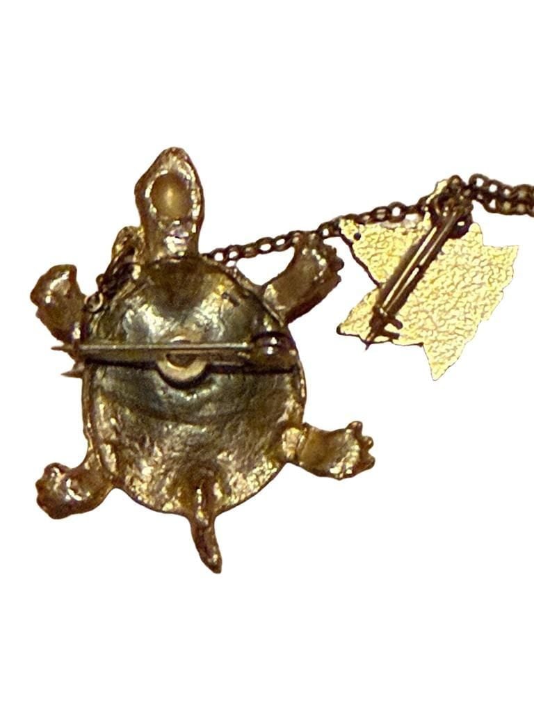 Vintage Penticton BC Canada Turtle Maple Leaf Brooch 3