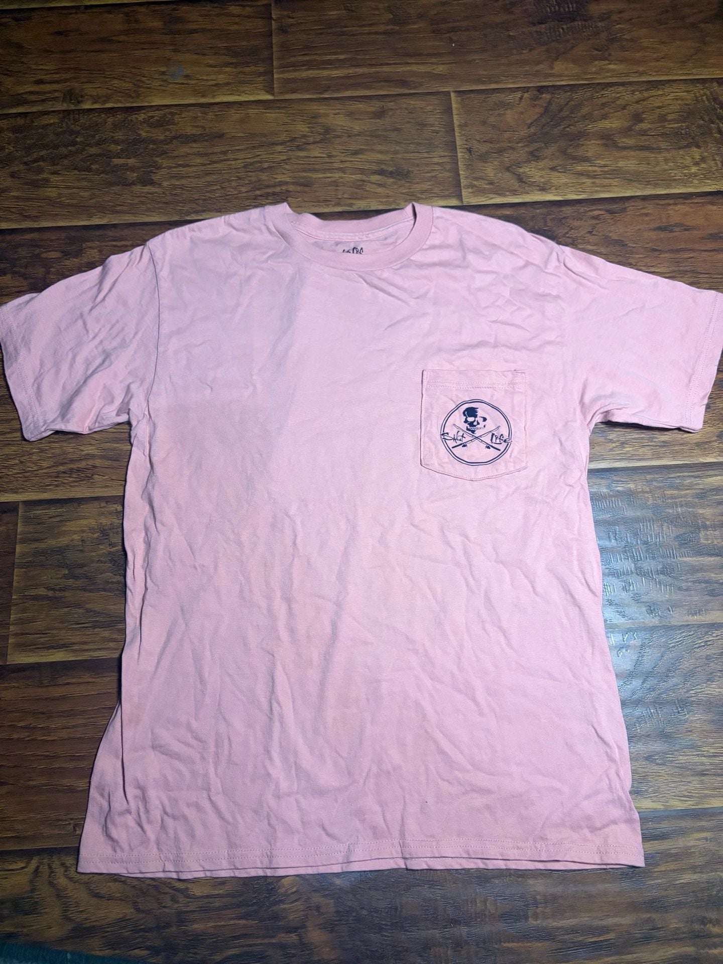 Salt Life Skulls & Poles Pocket T-Shirt Size Med Pink 2