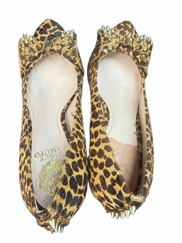 Vince Camuto Jamma Pumps Size 7.5M Leopard Studded Calf Hair 7