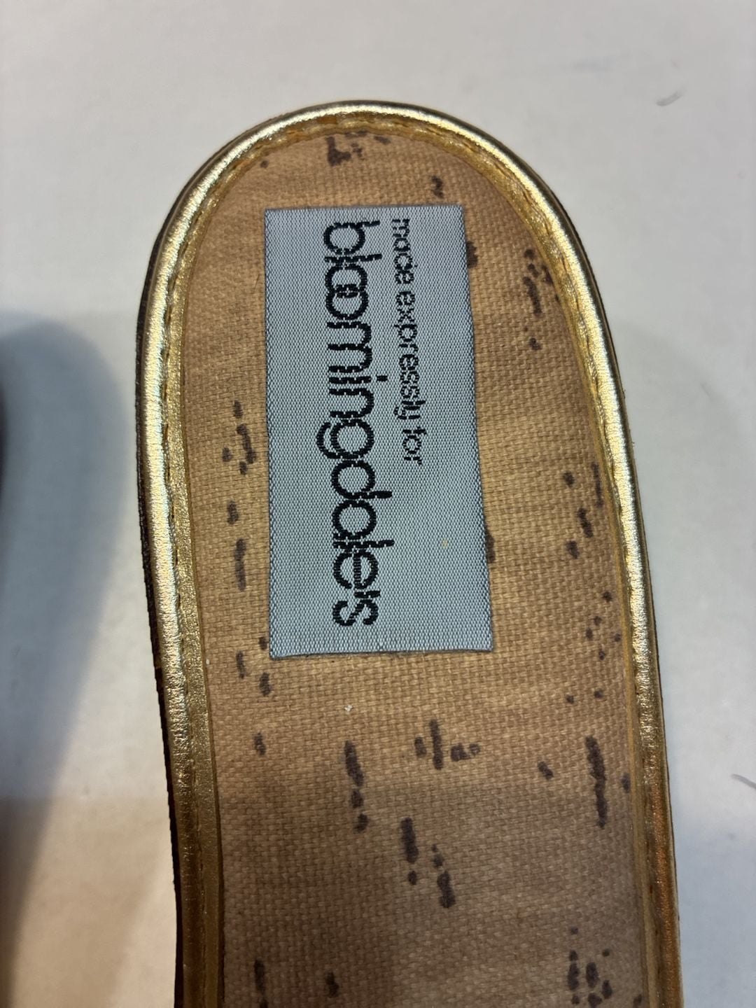 Bloomingdale's White Gold Star Studded Cork Wedge Slide Sandals 5