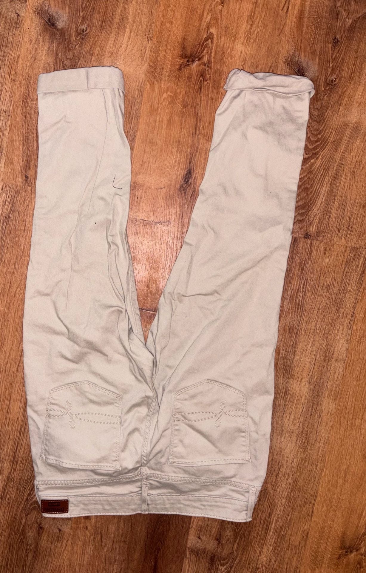 Denizen from Levi's Modern Crop Pants Size 12 Beige 3