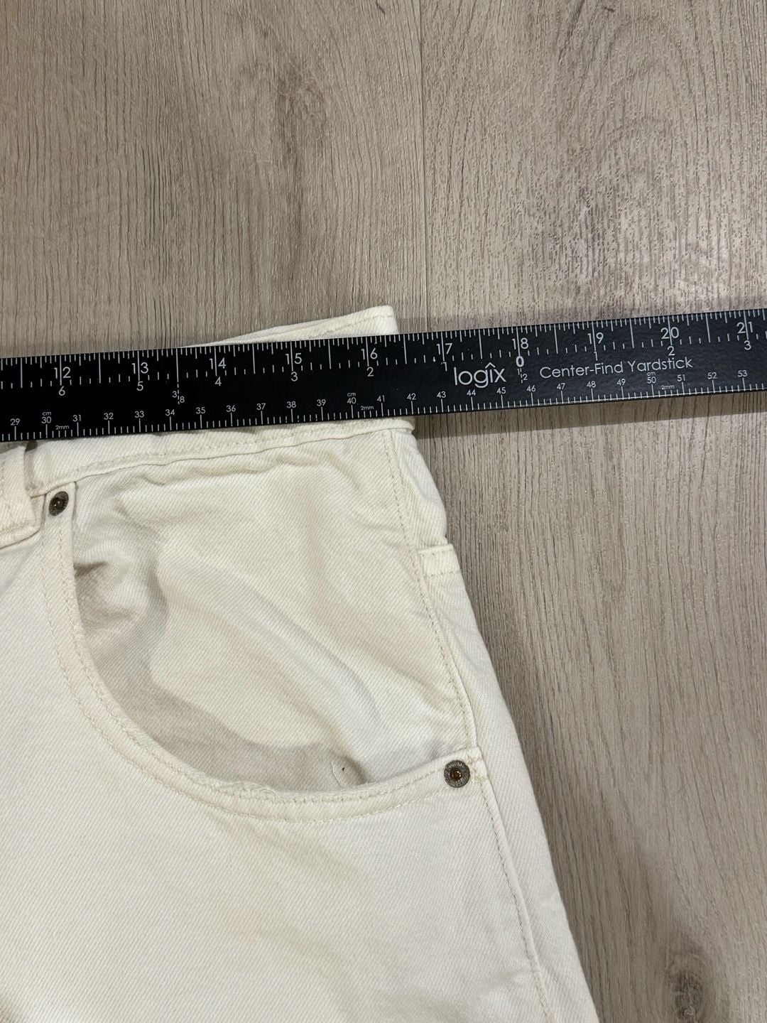 BDG RIH Mid-Rise Size 29 White Denim Jeans 5