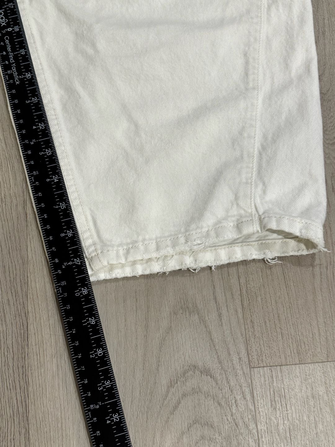 BDG RIH Mid-Rise Size 29 White Denim Jeans 6