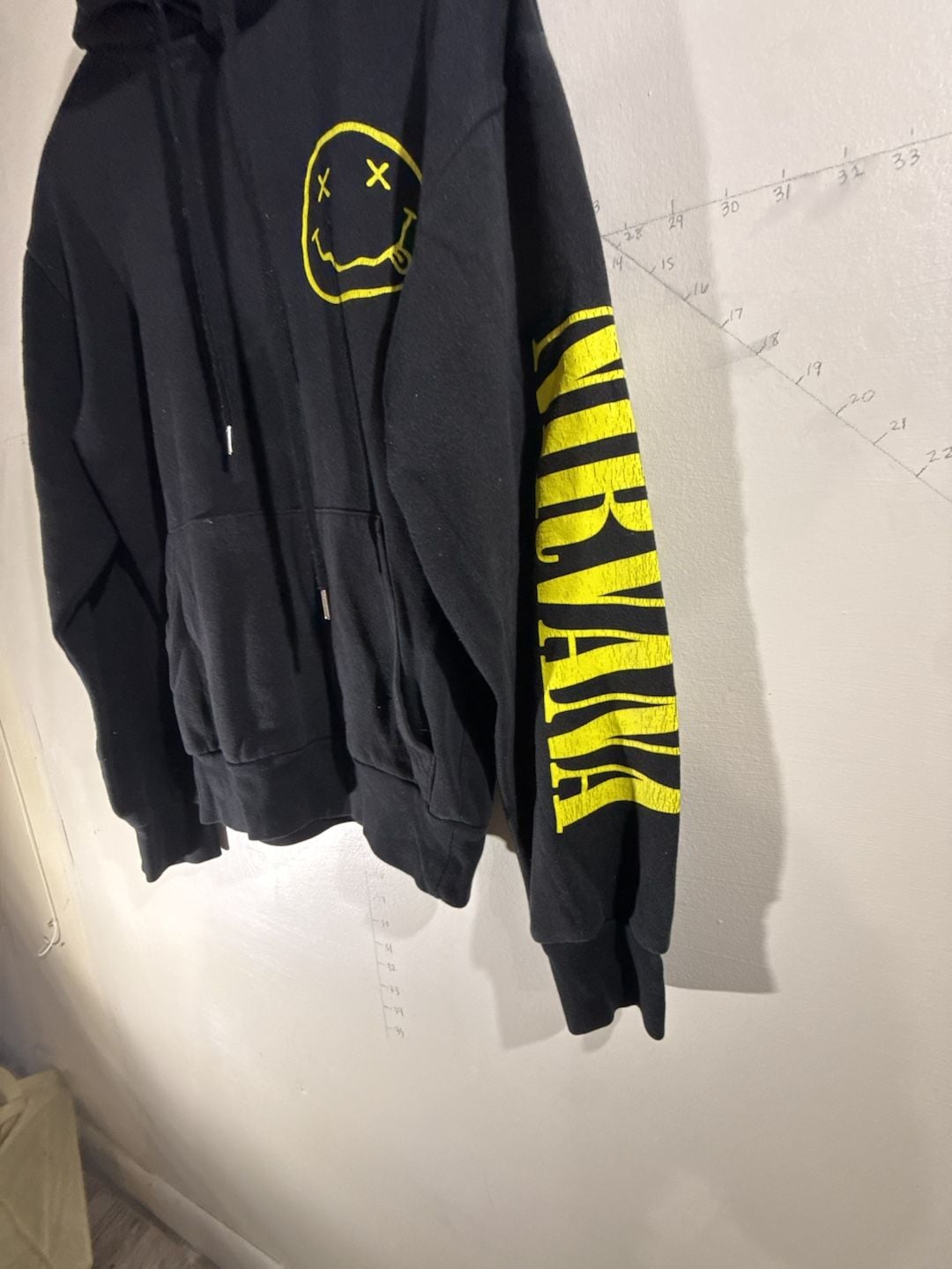 Nirvana Smiley Face Hoodie Size XS Black Graphic Pullover 3