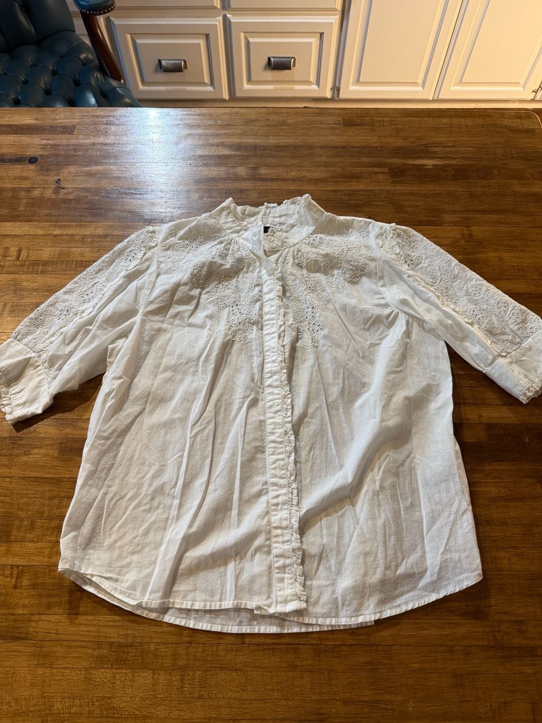 J.Crew Ruffle Neck Eyelet Embroidered Blouse Size L White (b1) 3