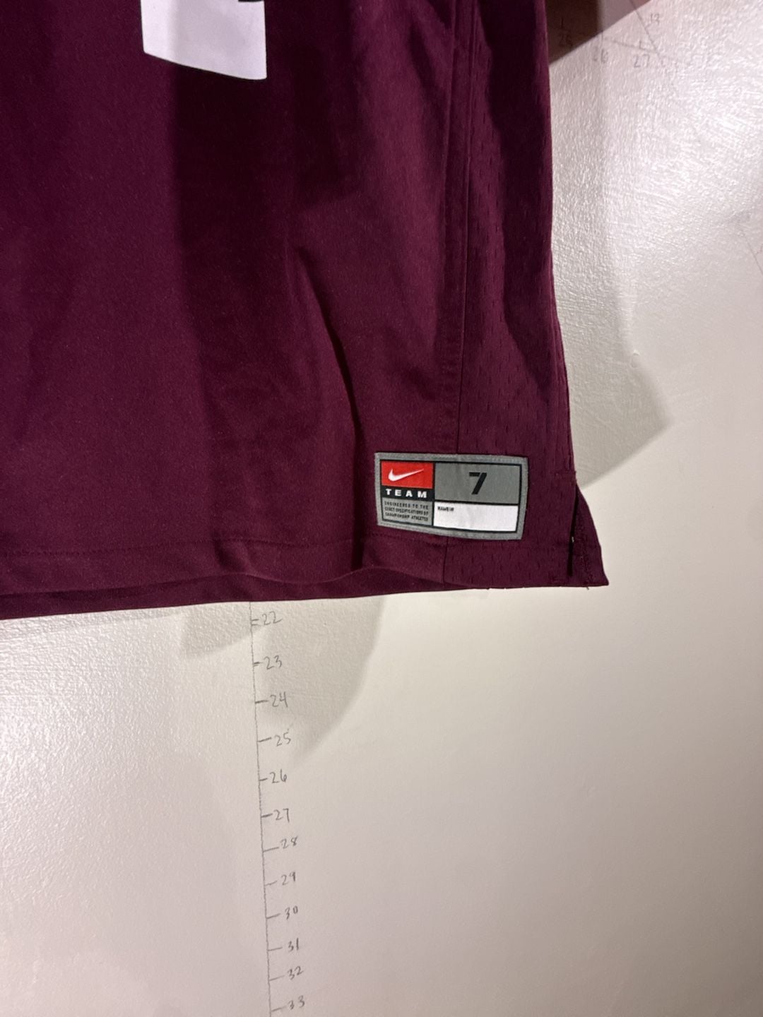 Nike Virginia Tech Hokies Football Jersey Size 7 Maroon 3