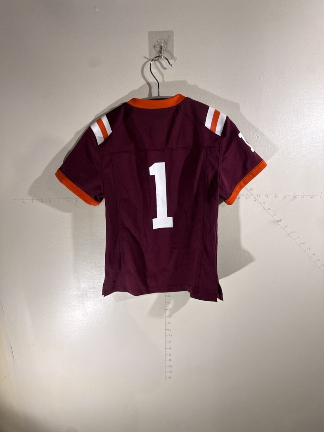 Nike Virginia Tech Hokies Football Jersey Size 7 Maroon 6