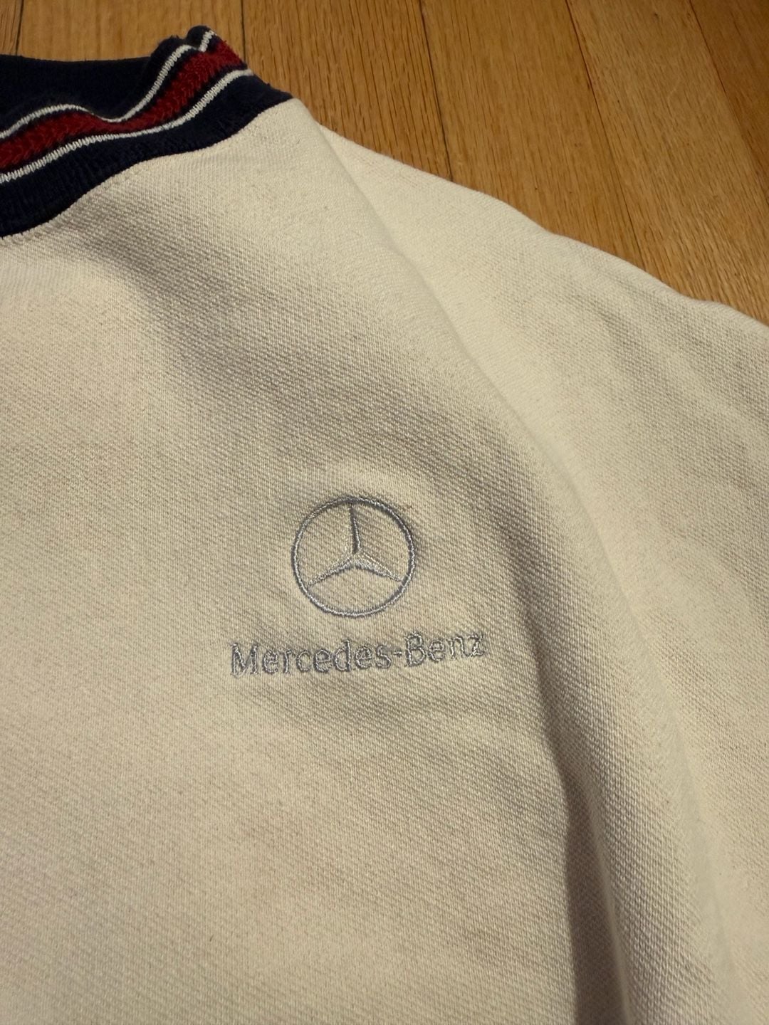 Vintage Mercedes Benz Off White / Navy / Red Trim Sweatshirt Size XL 3