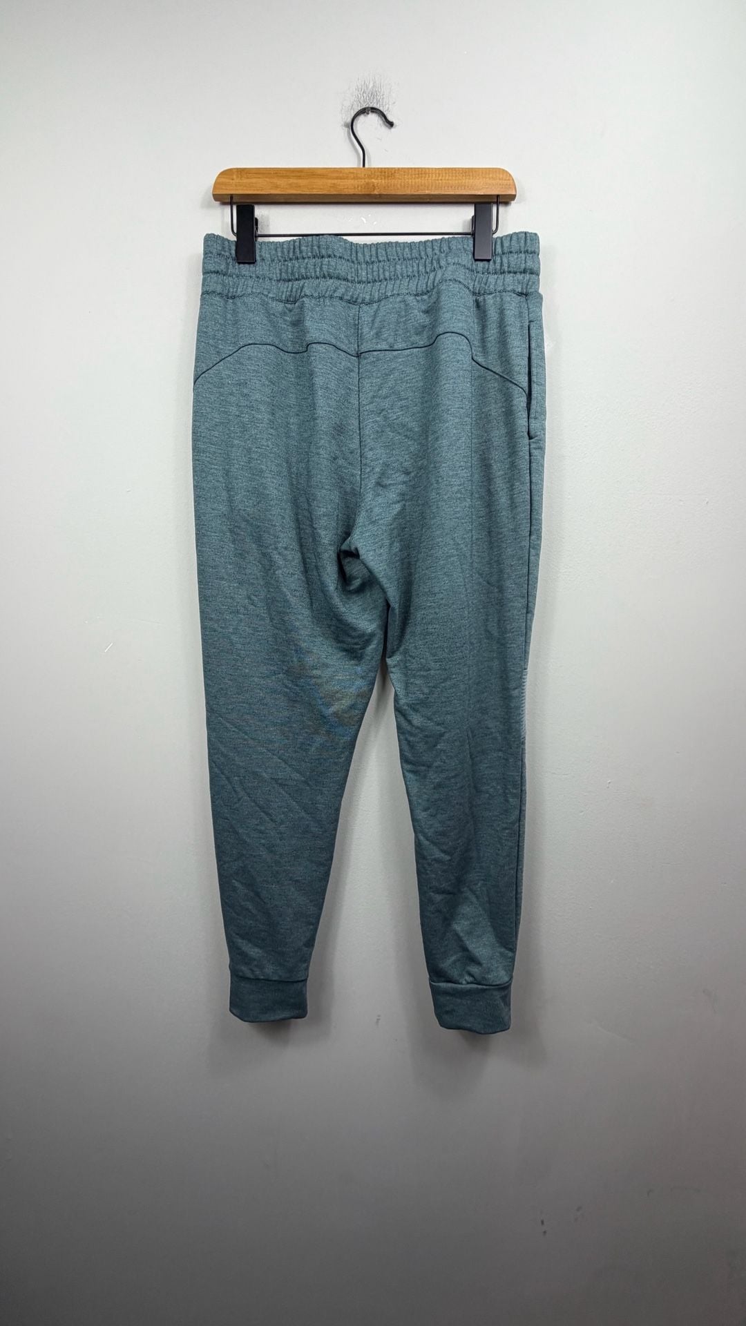 On Running Sweat Pants Size L Green 5