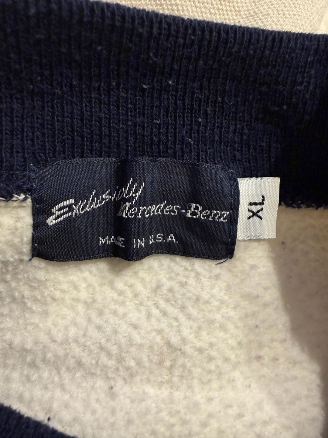 Vintage Mercedes Benz Off White / Navy / Red Trim Sweatshirt Size XL 4