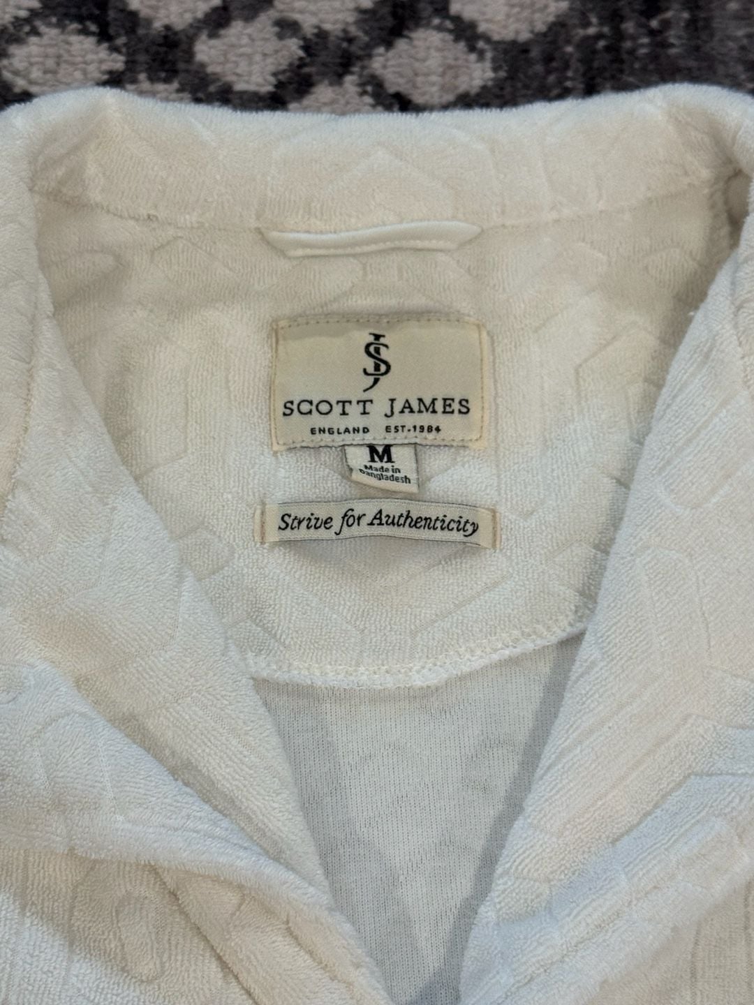 Scott James Short Sleeve Camp Shirt Size M Ivory Terry Towel 5