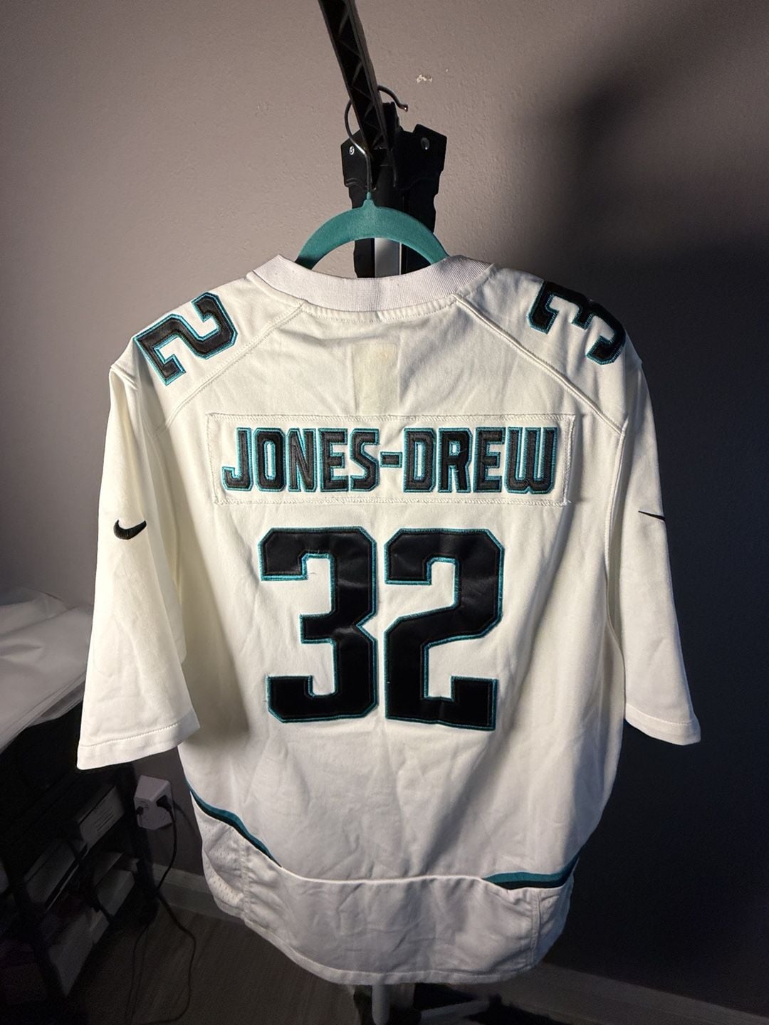 Nike Maurice Jones-Drew Jacksonville Jaguars Jersey Size L White 10