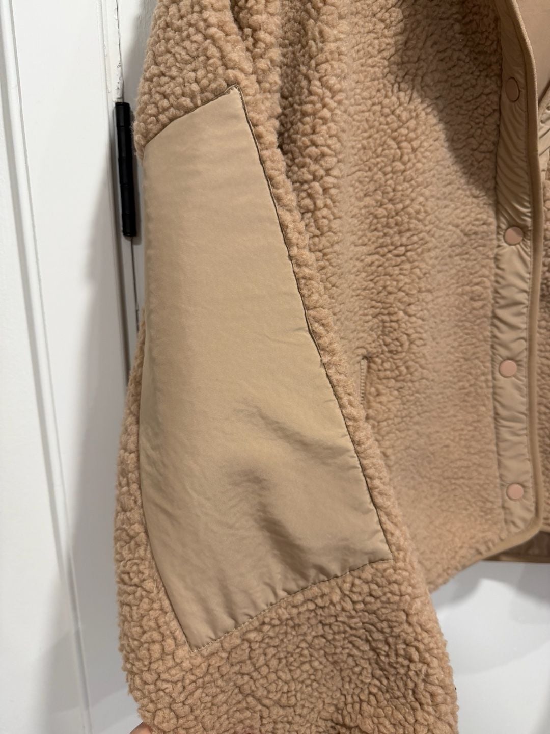Fabletics Teddy Jacket Size XL Tan Sherpa Fleece Zip Pockets New 9