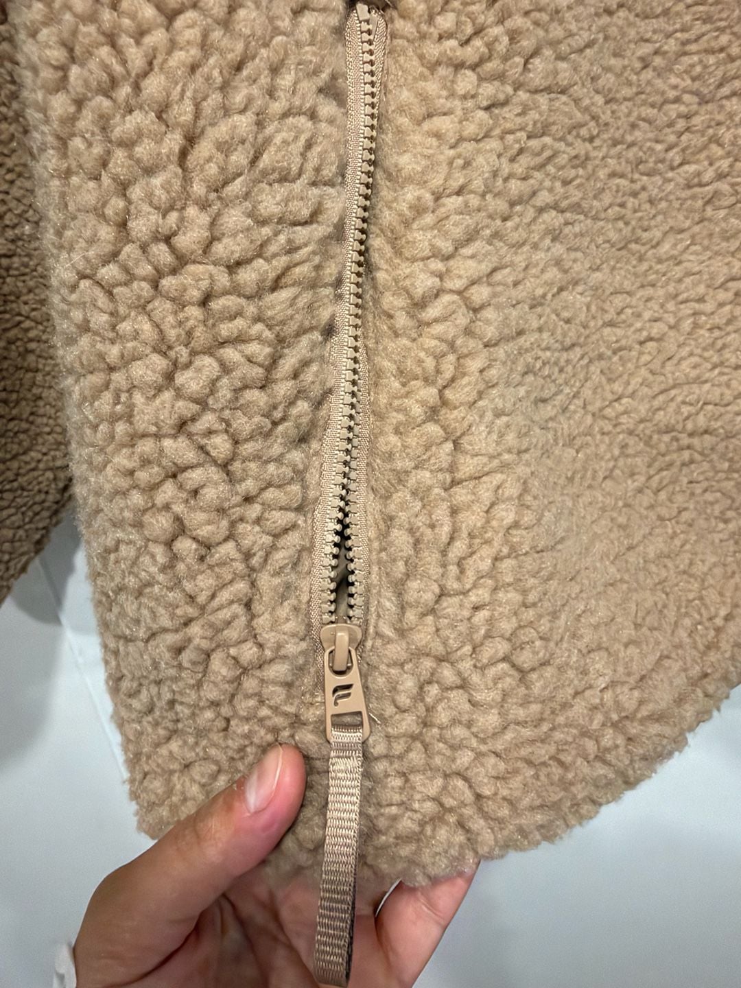 Fabletics Teddy Jacket Size XL Tan Sherpa Fleece Zip Pockets New 10