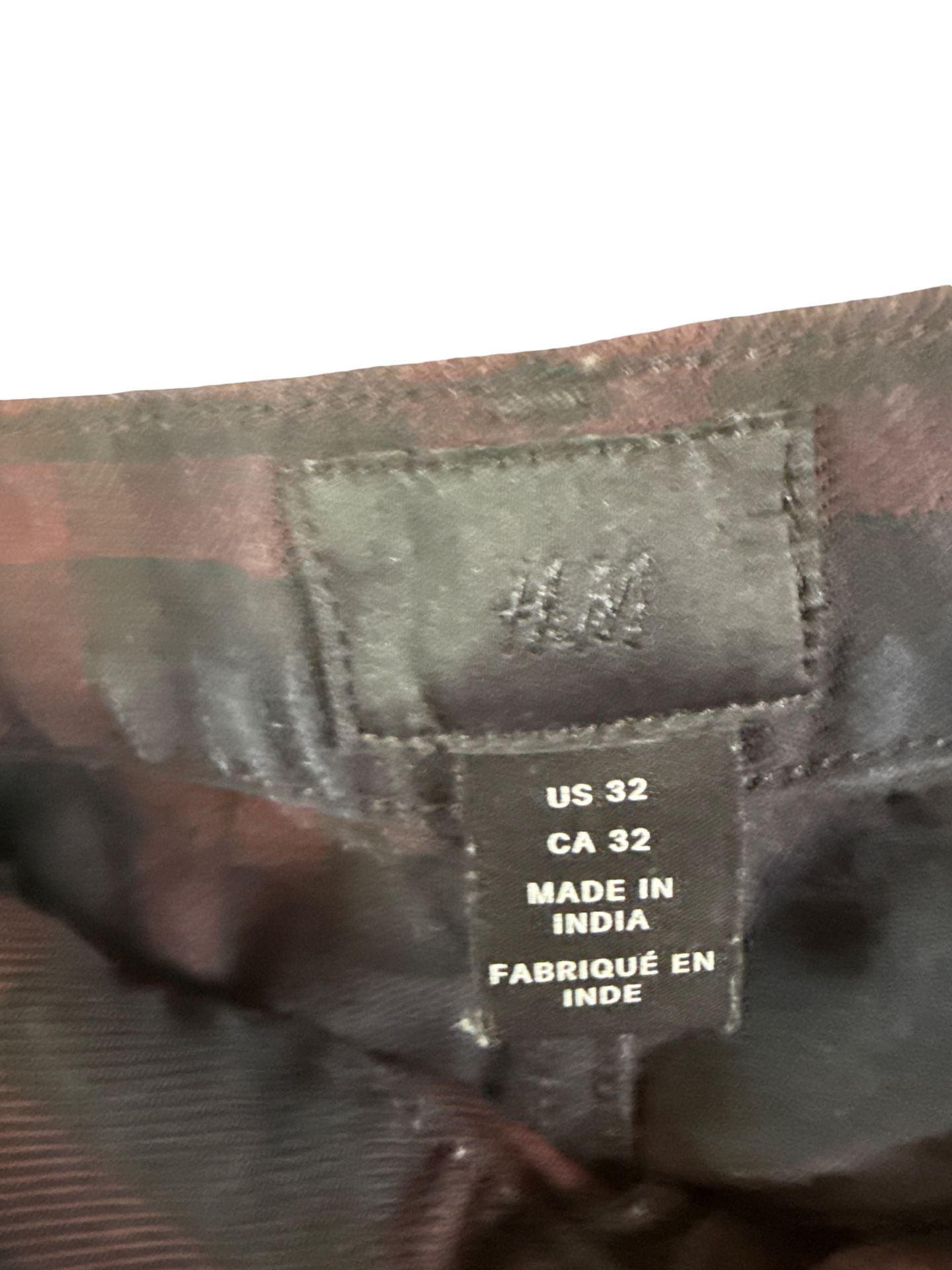 H&M Skinny Fit Plaid Pants Size 32 Black Burgundy Tartan 5