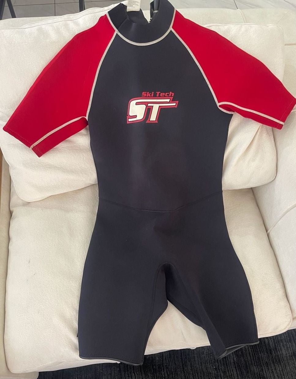 Ski Tech Shorty Wetsuit Size XL/XG Black Red Spring Suit 4