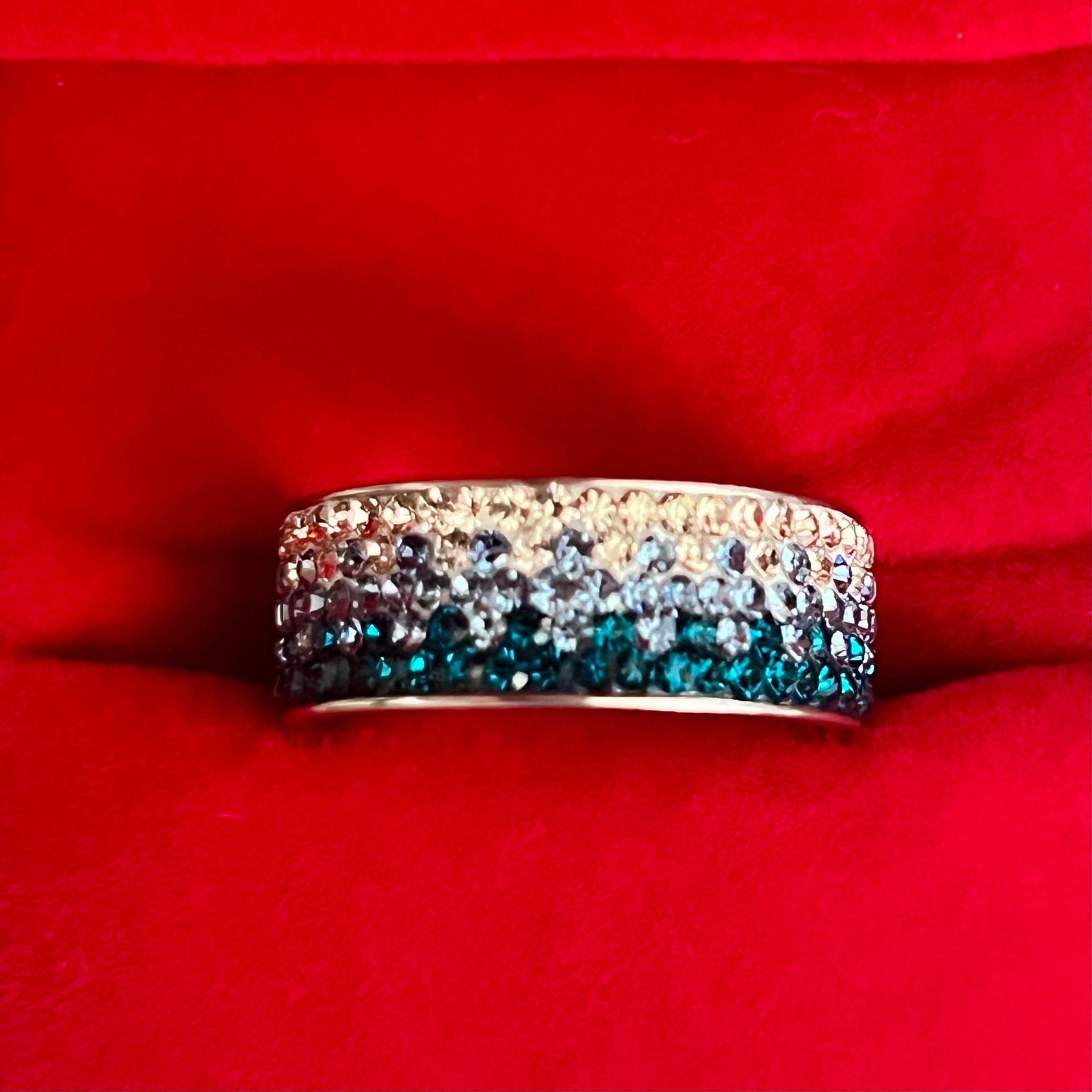 Swarovski Elements Crystal Ombre Eternity Ring Size 6 2