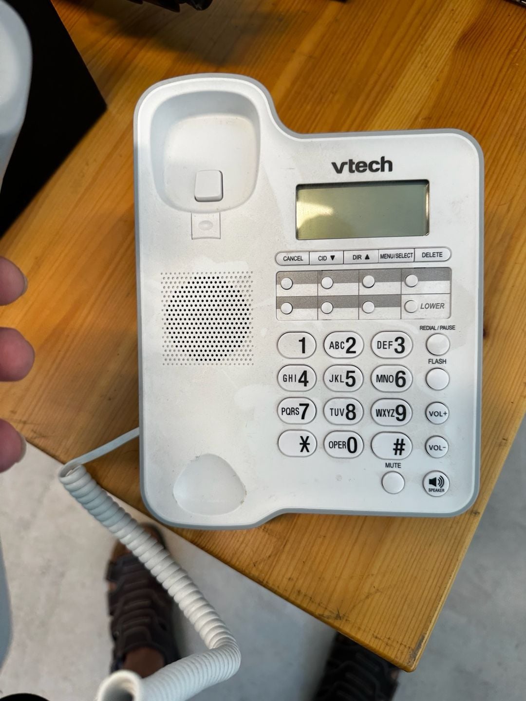 VTech CD1153 Corded Speakerphone with Caller ID White 1